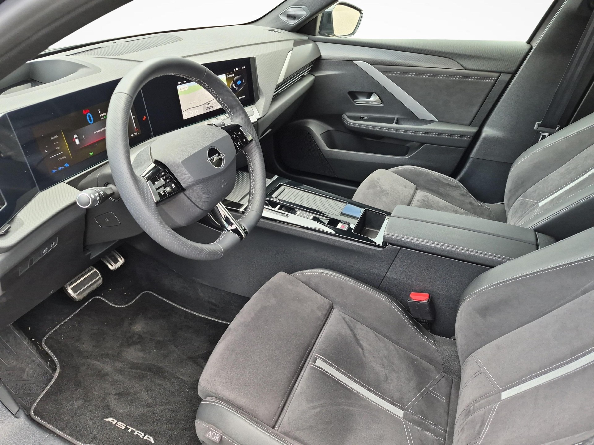 OPEL Astra Sports Tourer 1.6 T PHEV 225 GSe-image-12