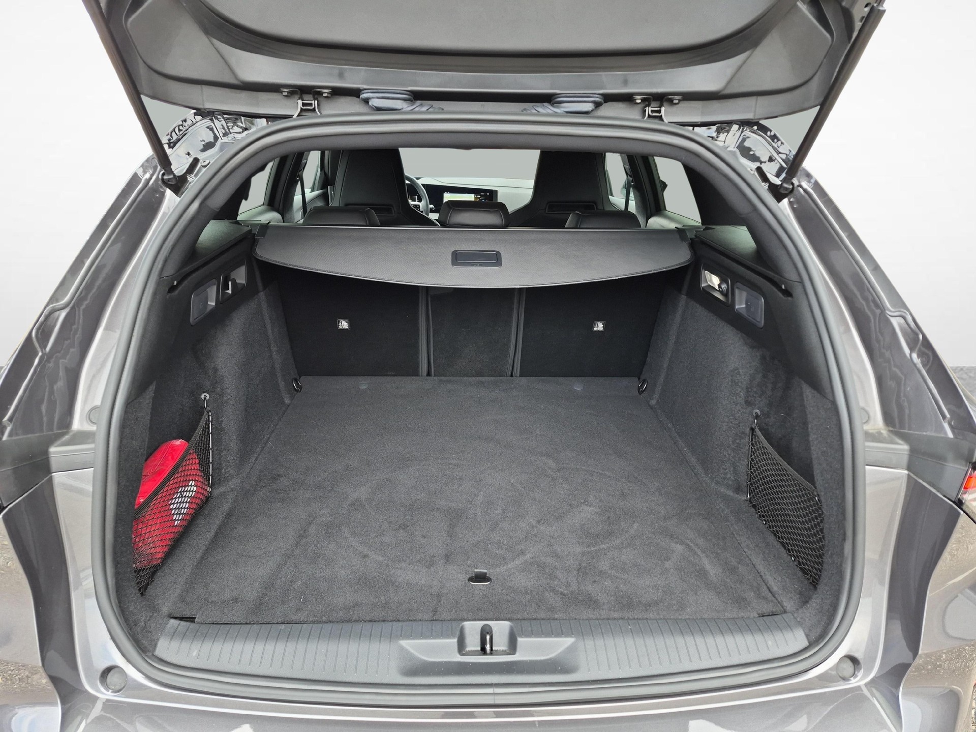 OPEL Astra Sports Tourer 1.6 T PHEV 225 GSe-image-11