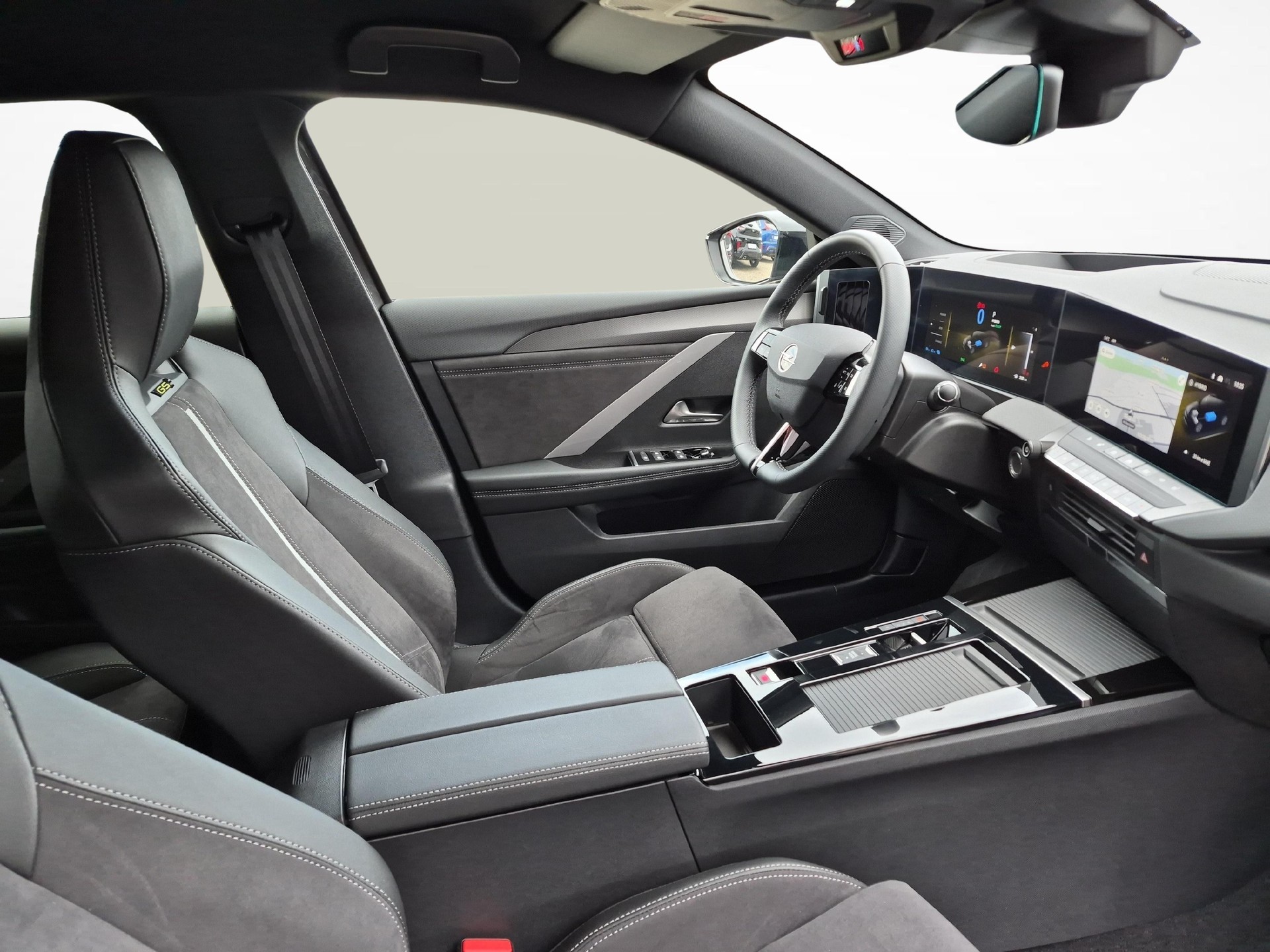 OPEL Astra Sports Tourer 1.6 T PHEV 225 GSe-image-9
