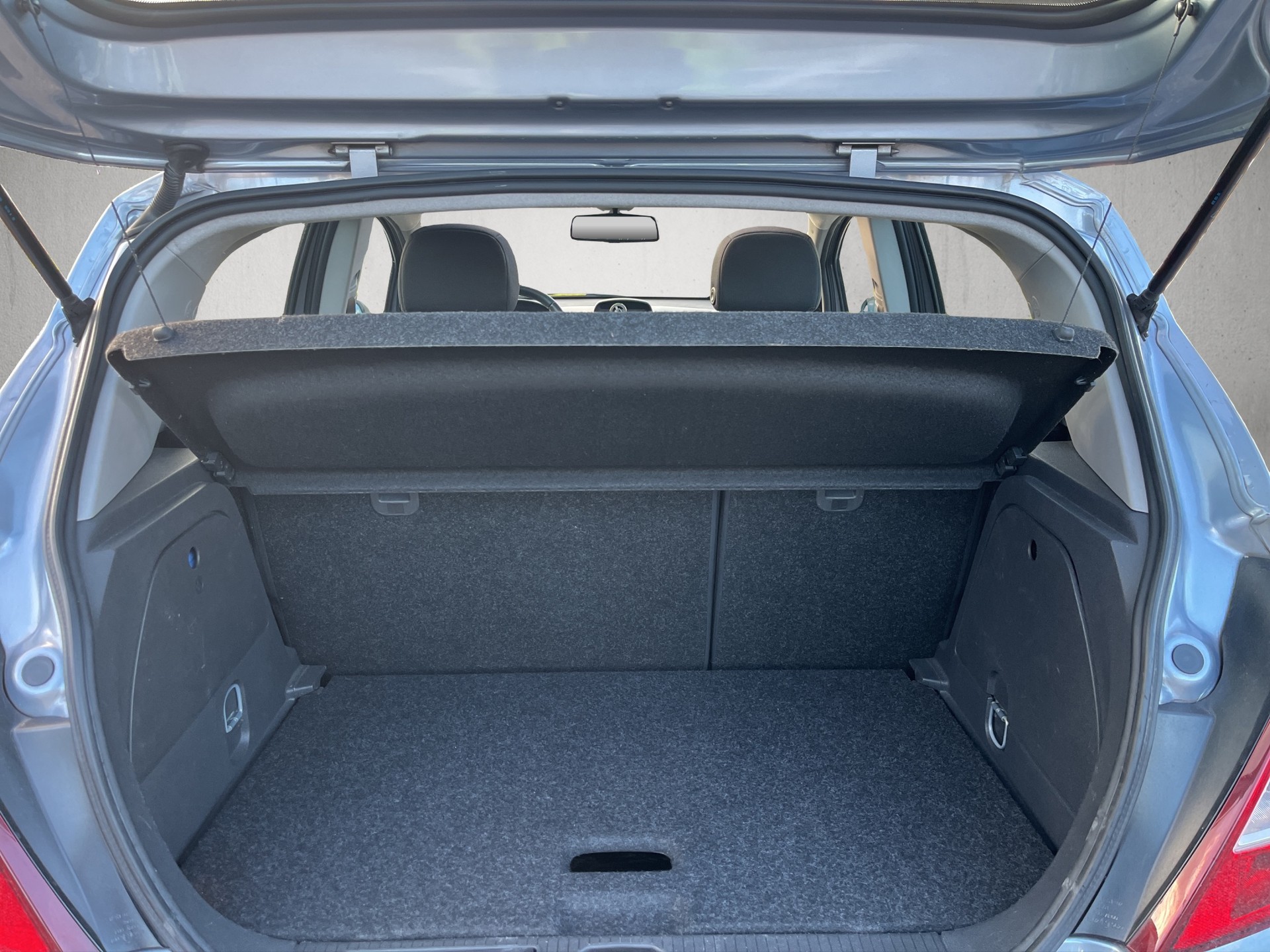 OPEL Corsa 1.4 TP Color Edition Automatic-image-13