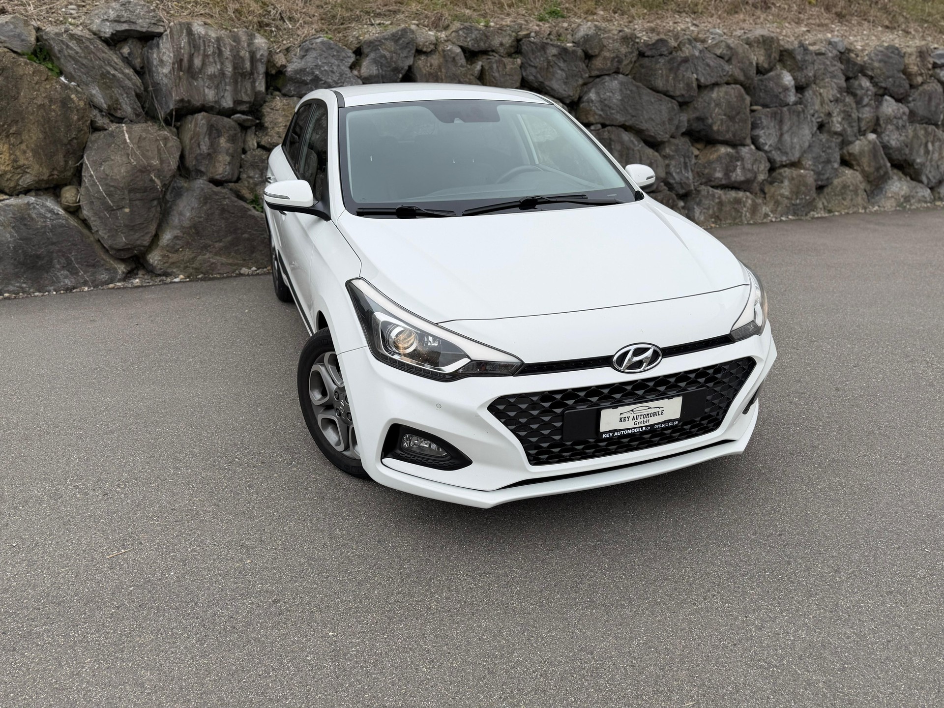 HYUNDAI i20 Active 1.0 T-GDi Vertex DCT-image-1