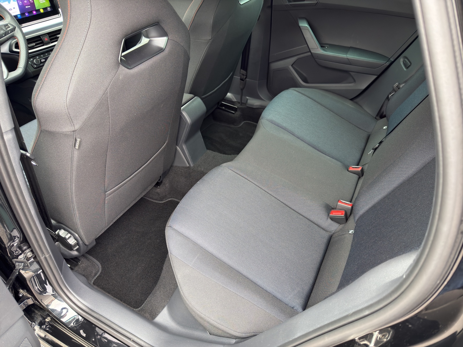 SEAT Ibiza 1.0 EcoTSI 75 Edition DSG-image-11