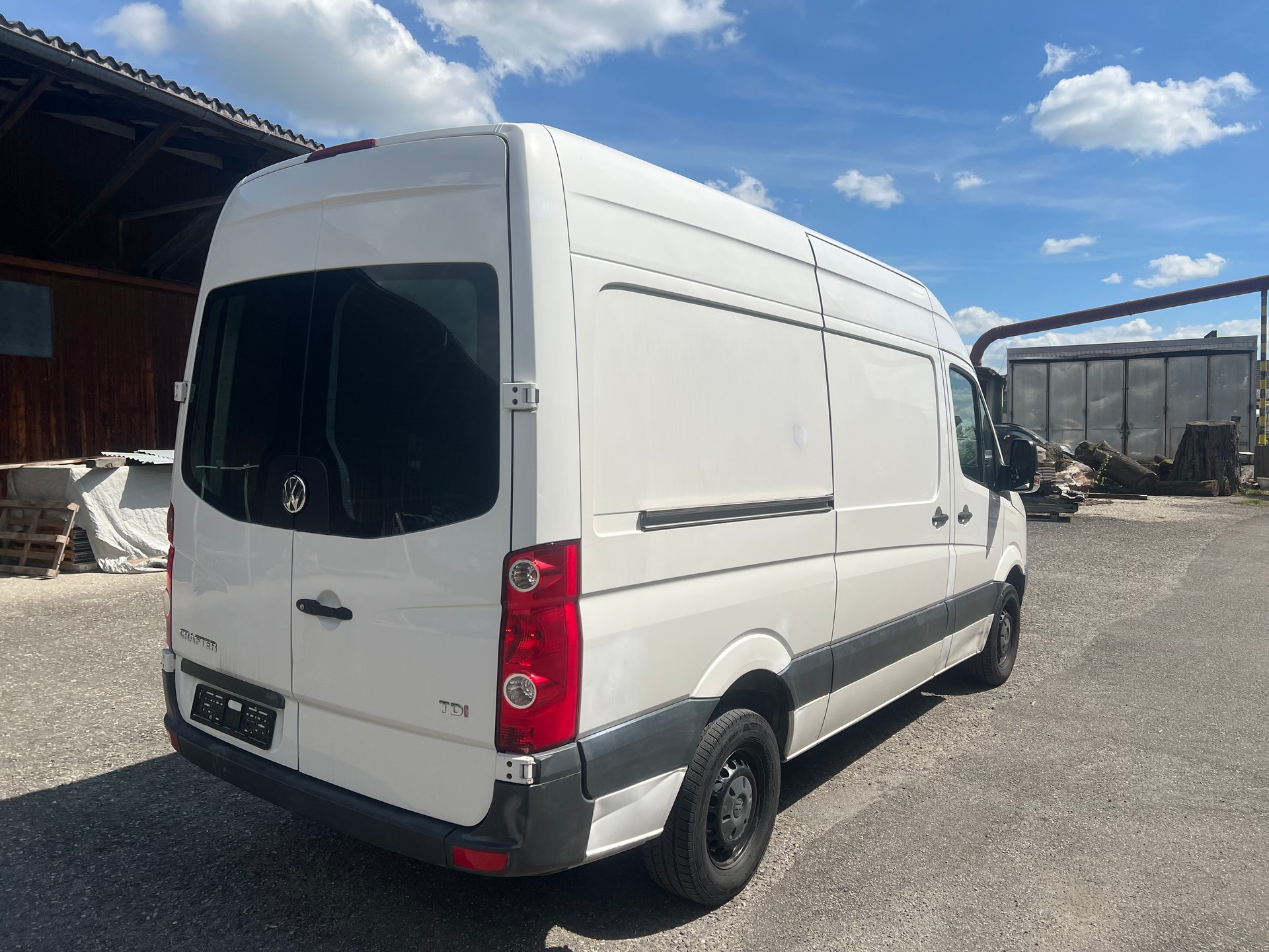 VW Crafter 35 2.0 TDI CR-image-3