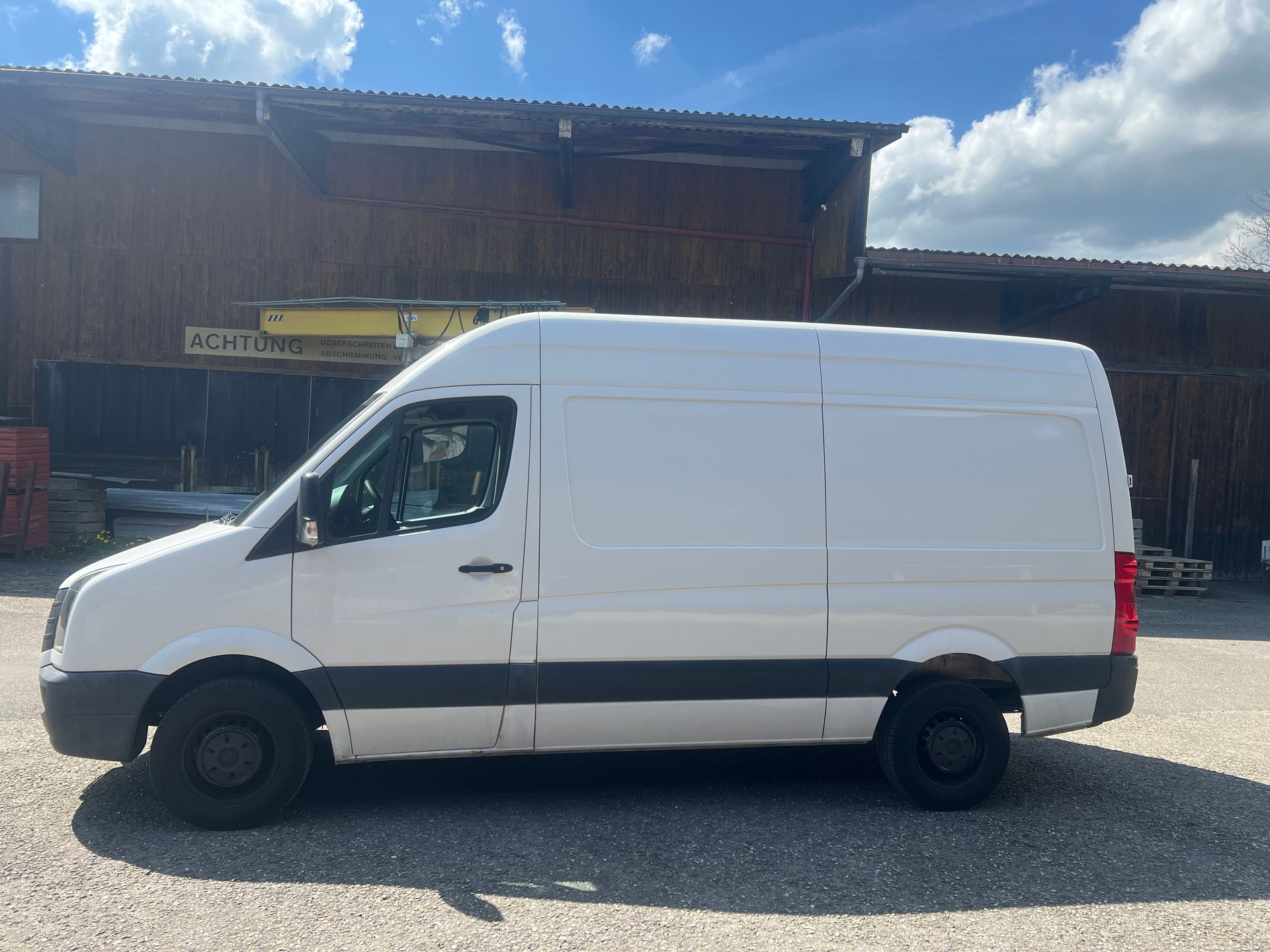 VW Crafter 35 2.0 TDI CR-image-1
