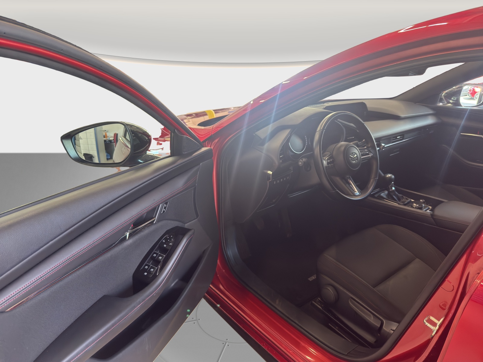 MAZDA 3 Hatchback 2.0 186 Homura AWD-image-8
