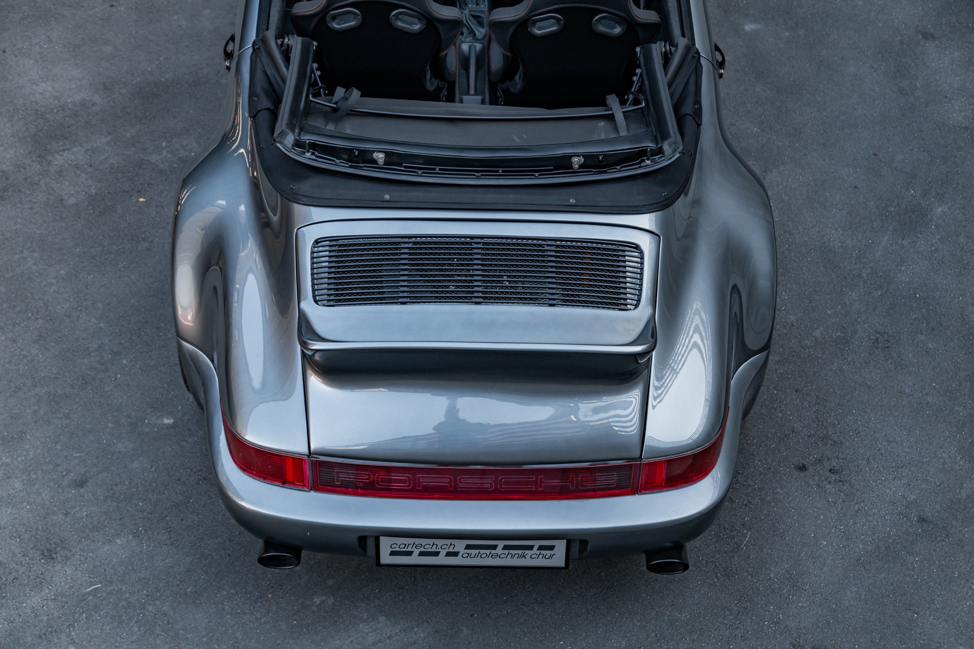 PORSCHE 911 Carrera 4 Cabrio-image-26