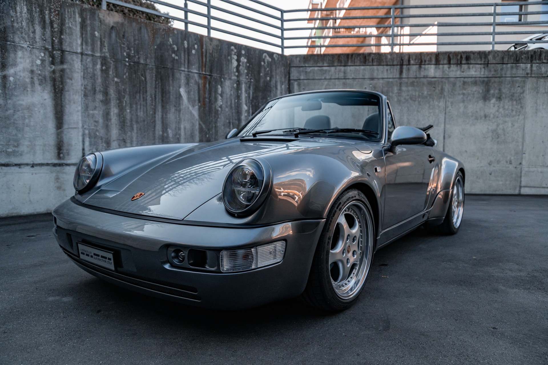 PORSCHE 911 Carrera 4 Cabrio-image-21