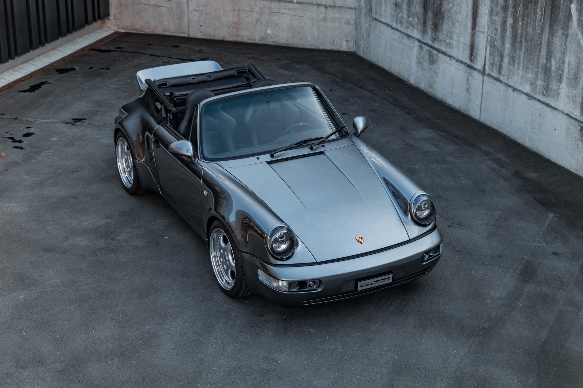 PORSCHE 911 Carrera 4 Cabrio-image-5