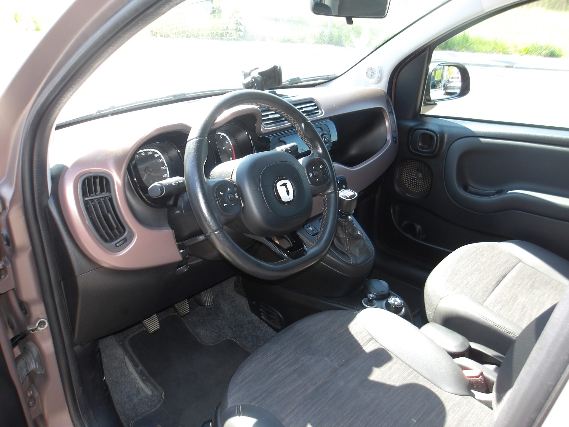 FIAT Panda 0.9 Twinair Turbo Trussardi 4x4-image-10