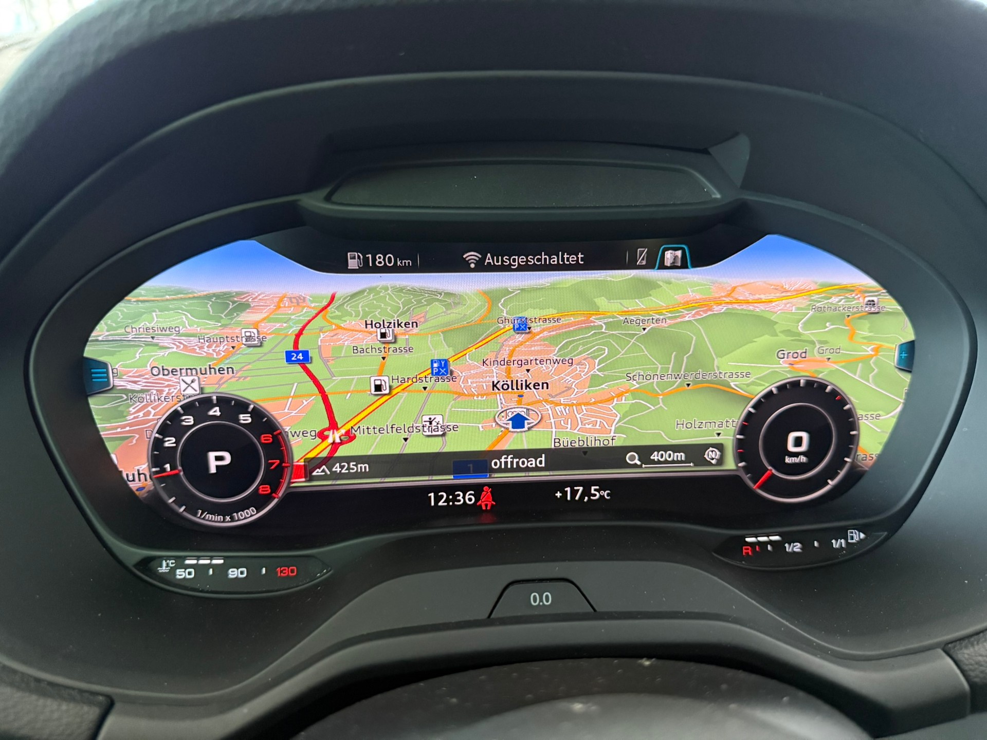 AUDI Q2 2.0 TFSI sport quattro S-tronic-image-12