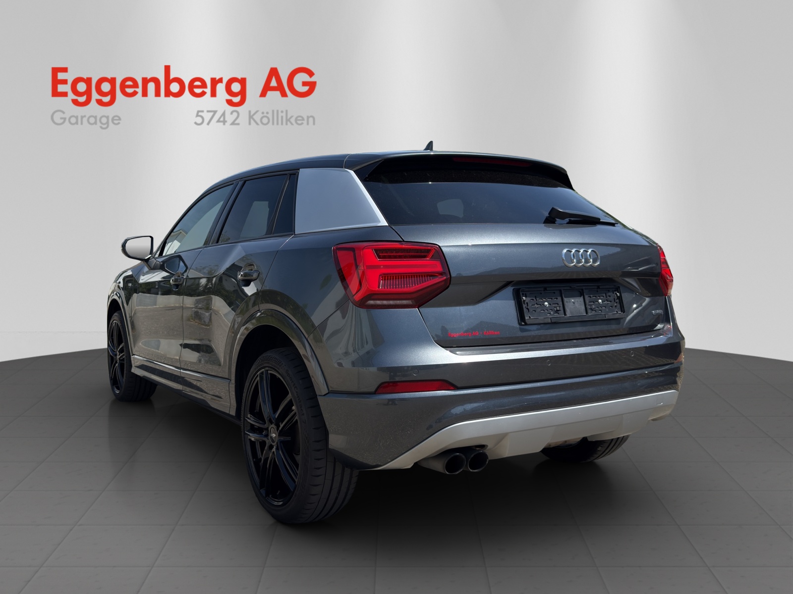 AUDI Q2 2.0 TFSI sport quattro S-tronic-image-2