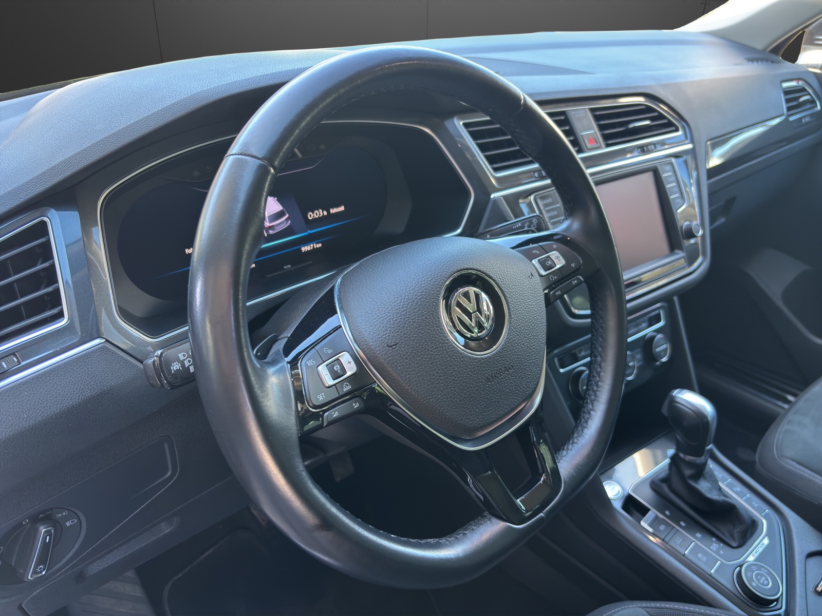 VW Tiguan 2.0TSI Highline 4Motion DSG-image-3