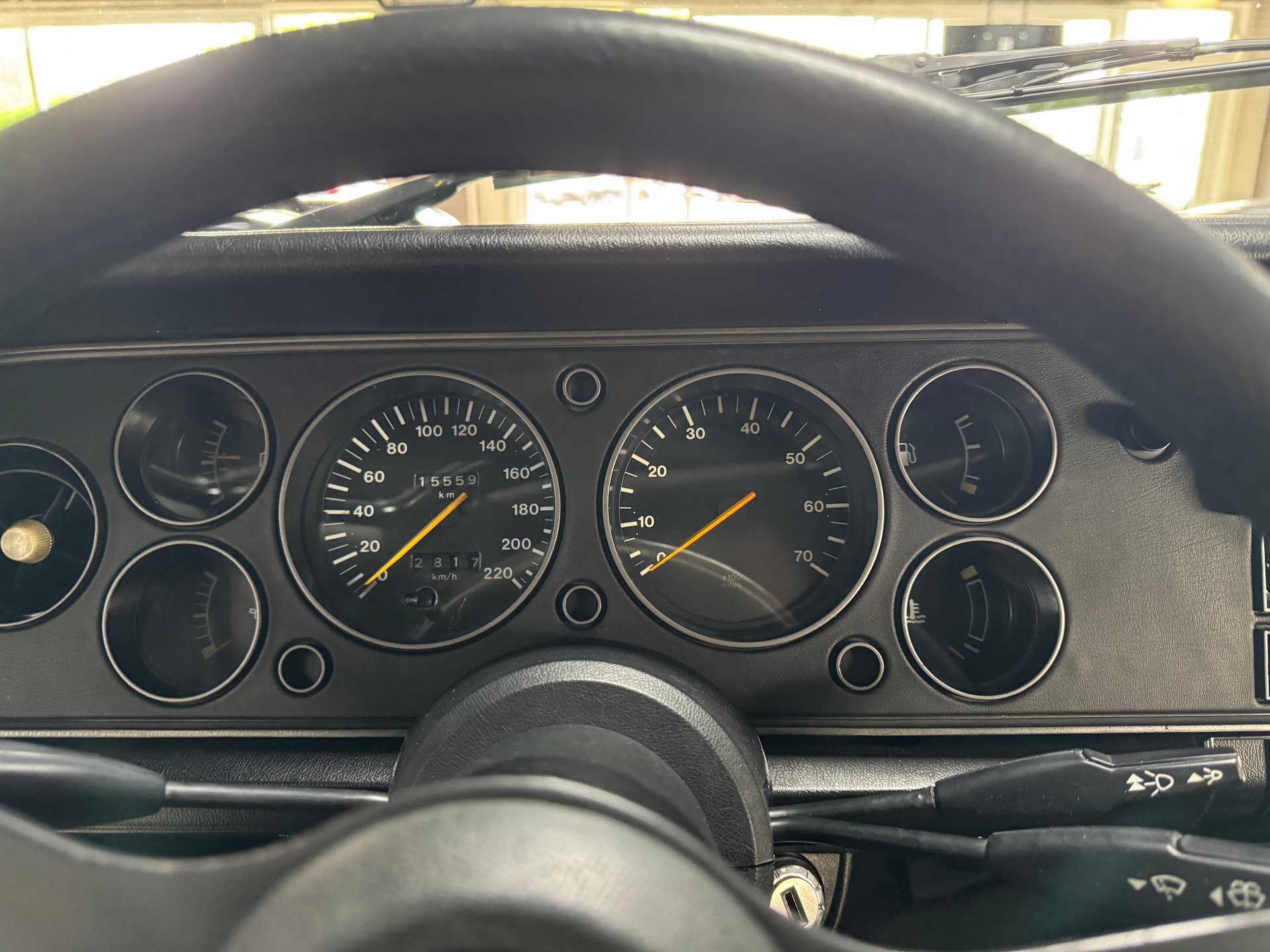 FORD Capri 2.8 INJECTION-image-20