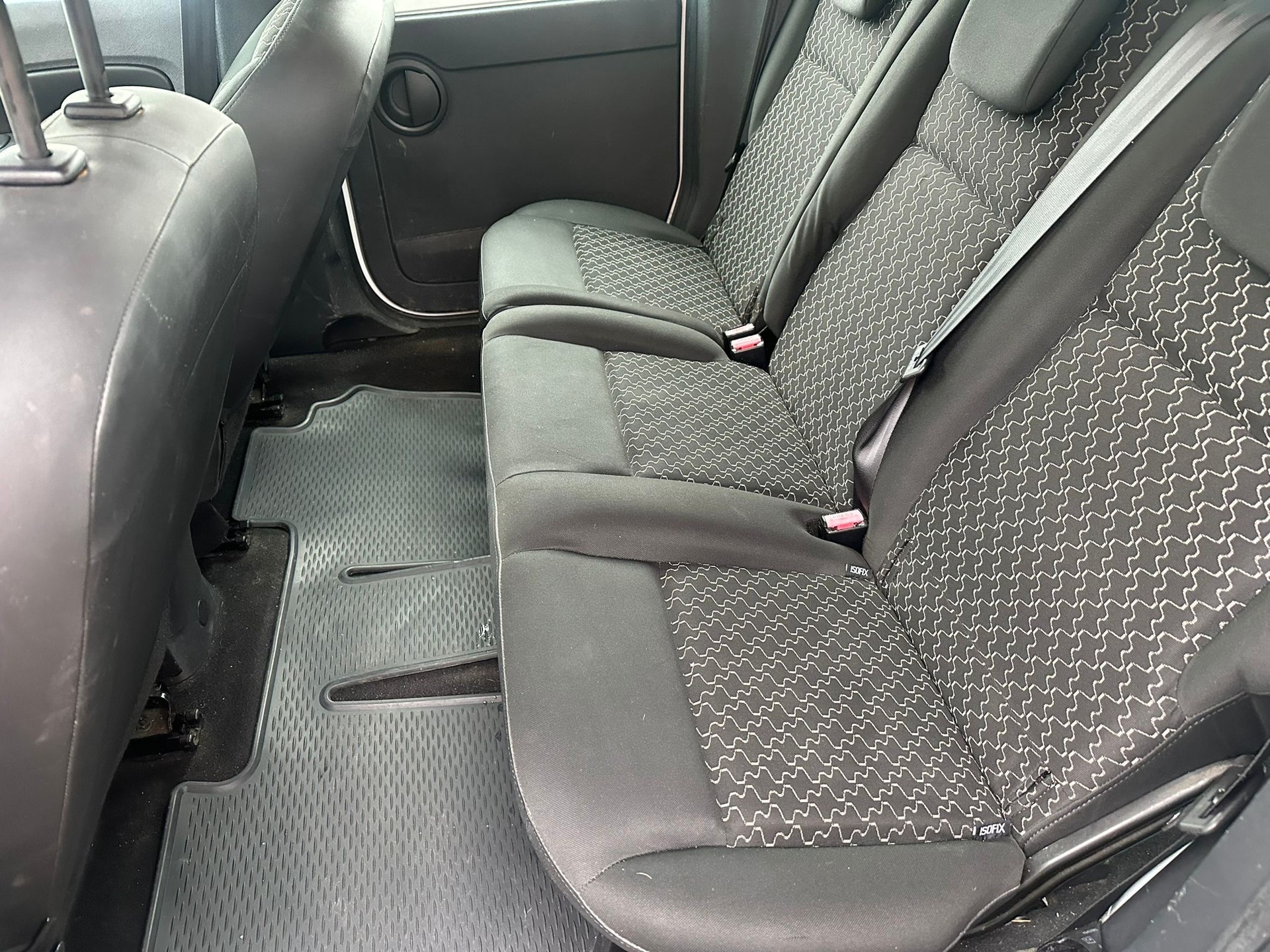 RENAULT Kangoo 1.6 16V Authentique-image-5