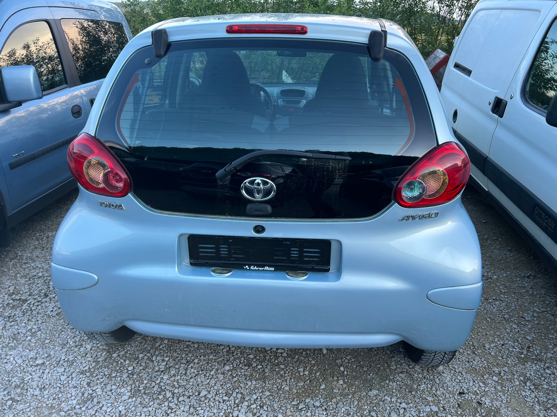 TOYOTA Aygo 1.0 Linea Sol-image-8