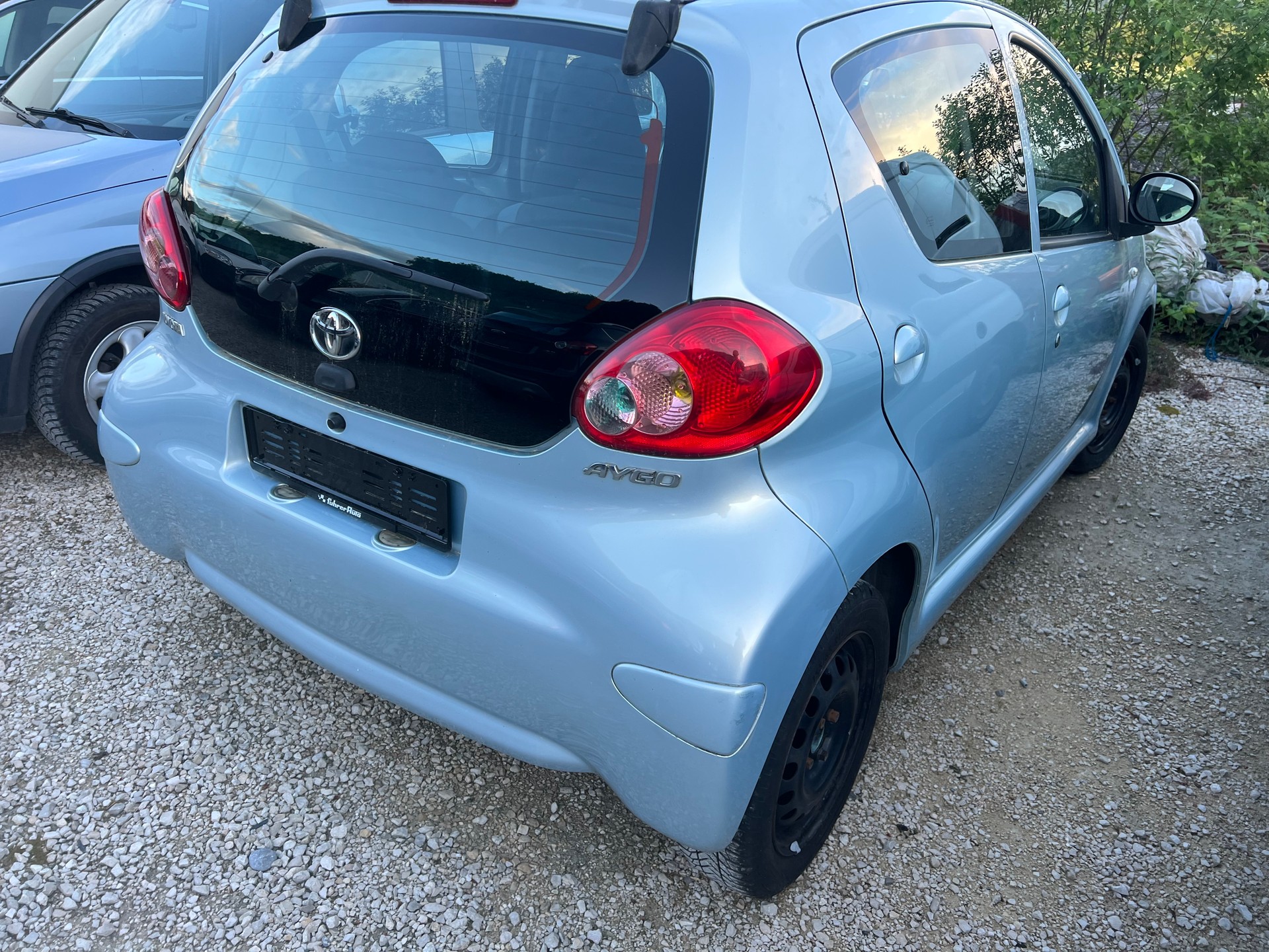 TOYOTA Aygo 1.0 Linea Sol-image-7