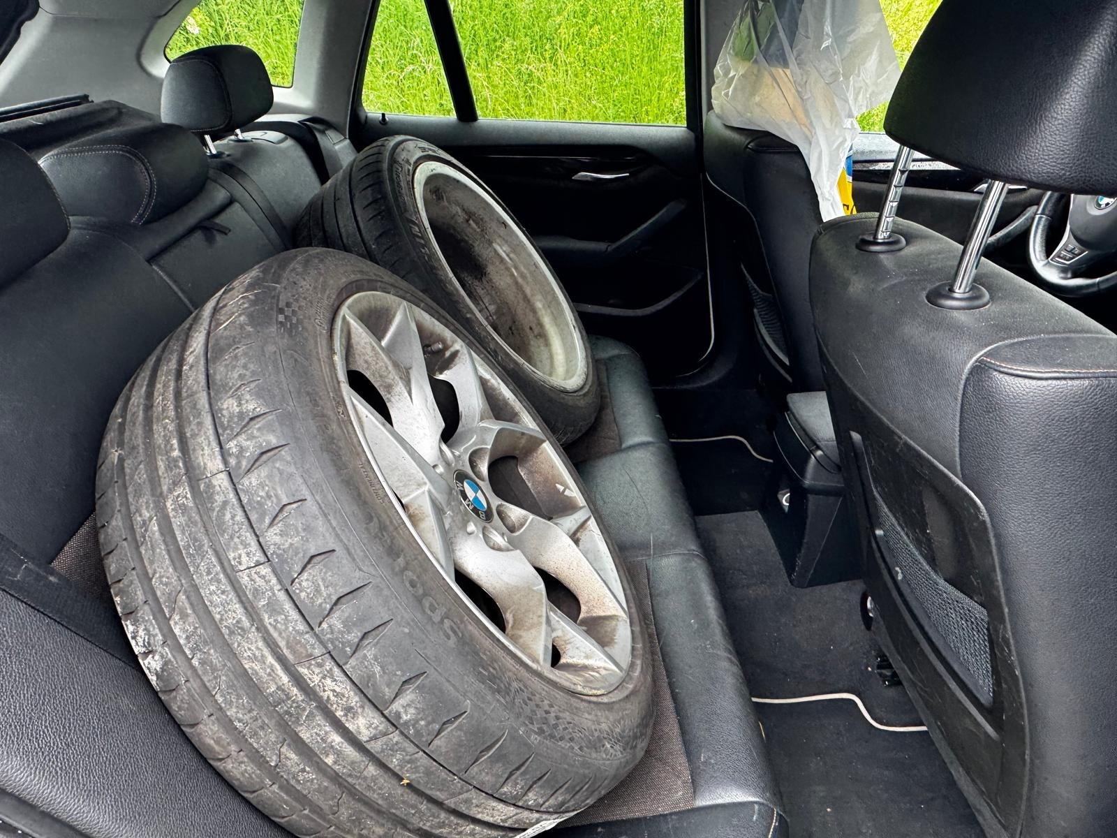 BMW X1 xDrive 18d Steptronic-image-9