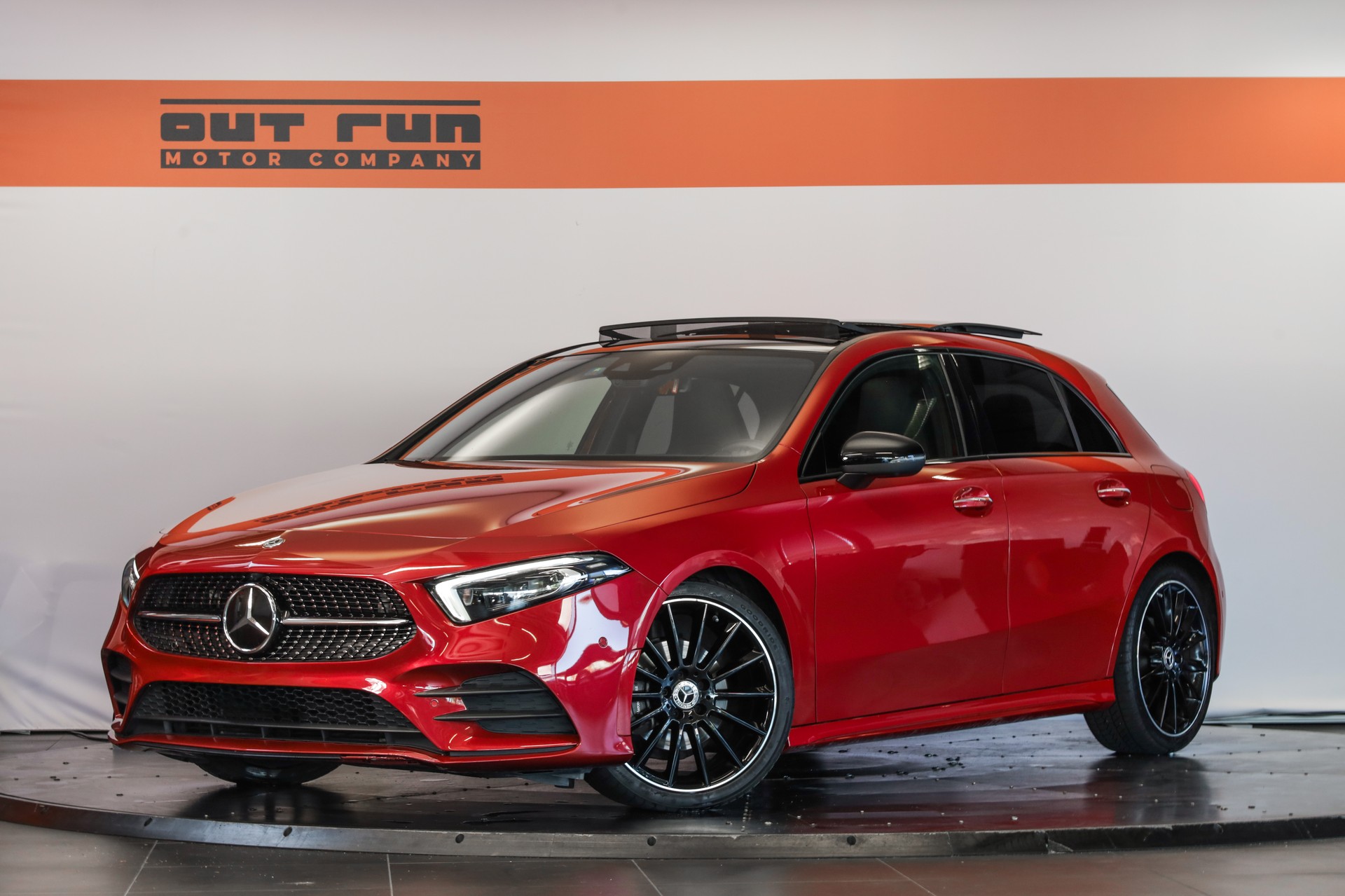 MERCEDES-BENZ A 180 Night Star AMG Line 7G-DCT-image-0