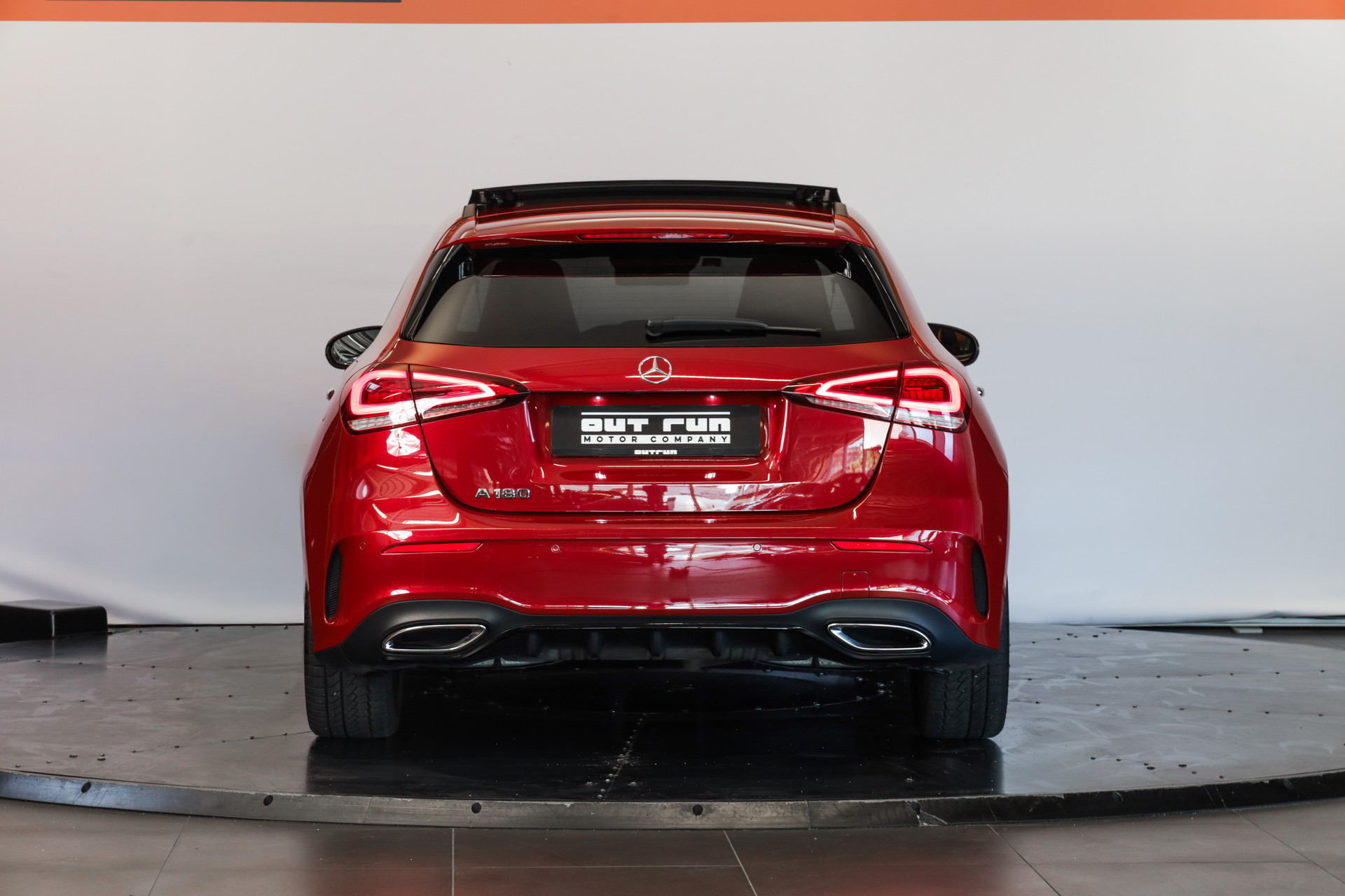 MERCEDES-BENZ A 180 Night Star AMG Line 7G-DCT-image-1