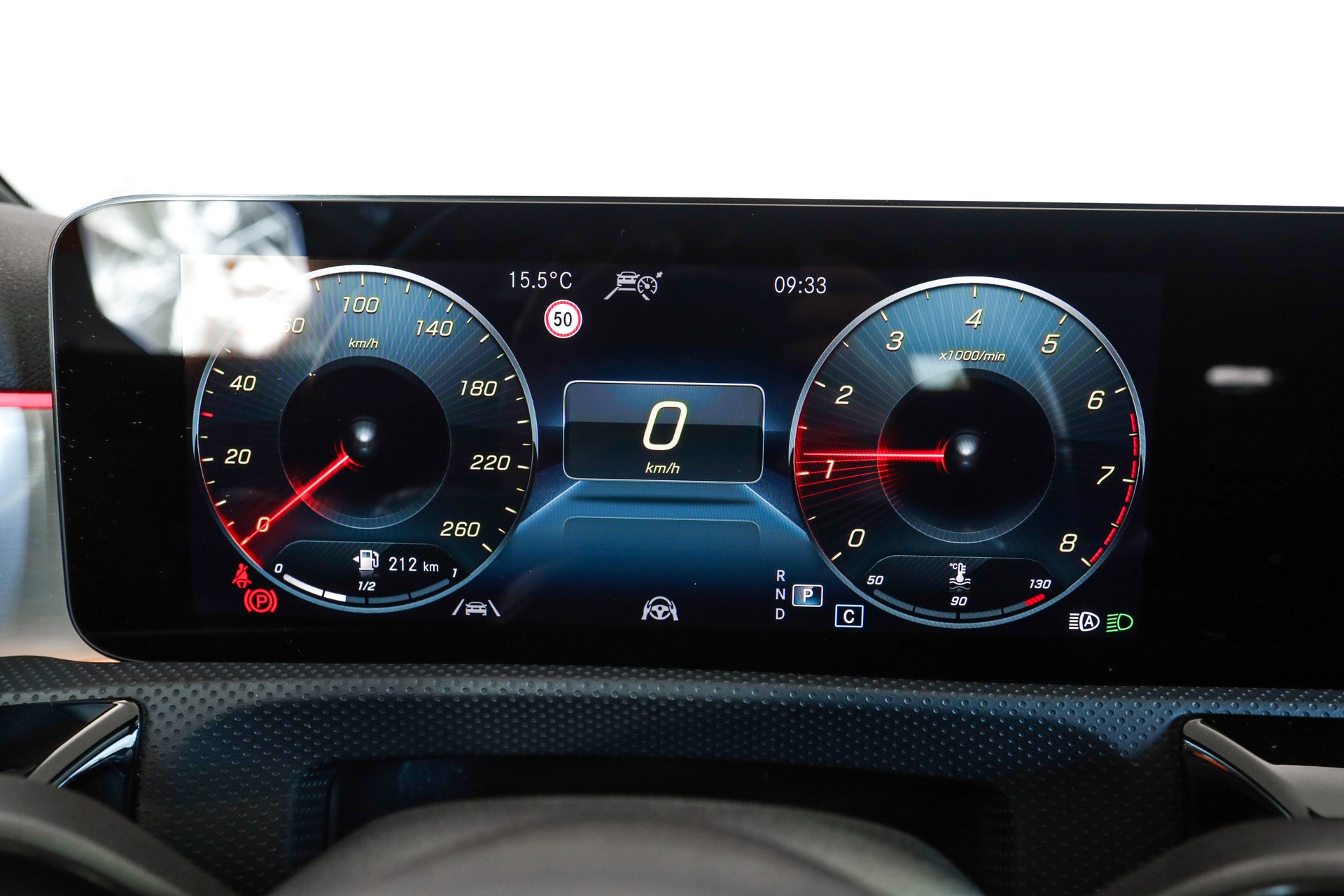 MERCEDES-BENZ A 180 Night Star AMG Line 7G-DCT-image-16
