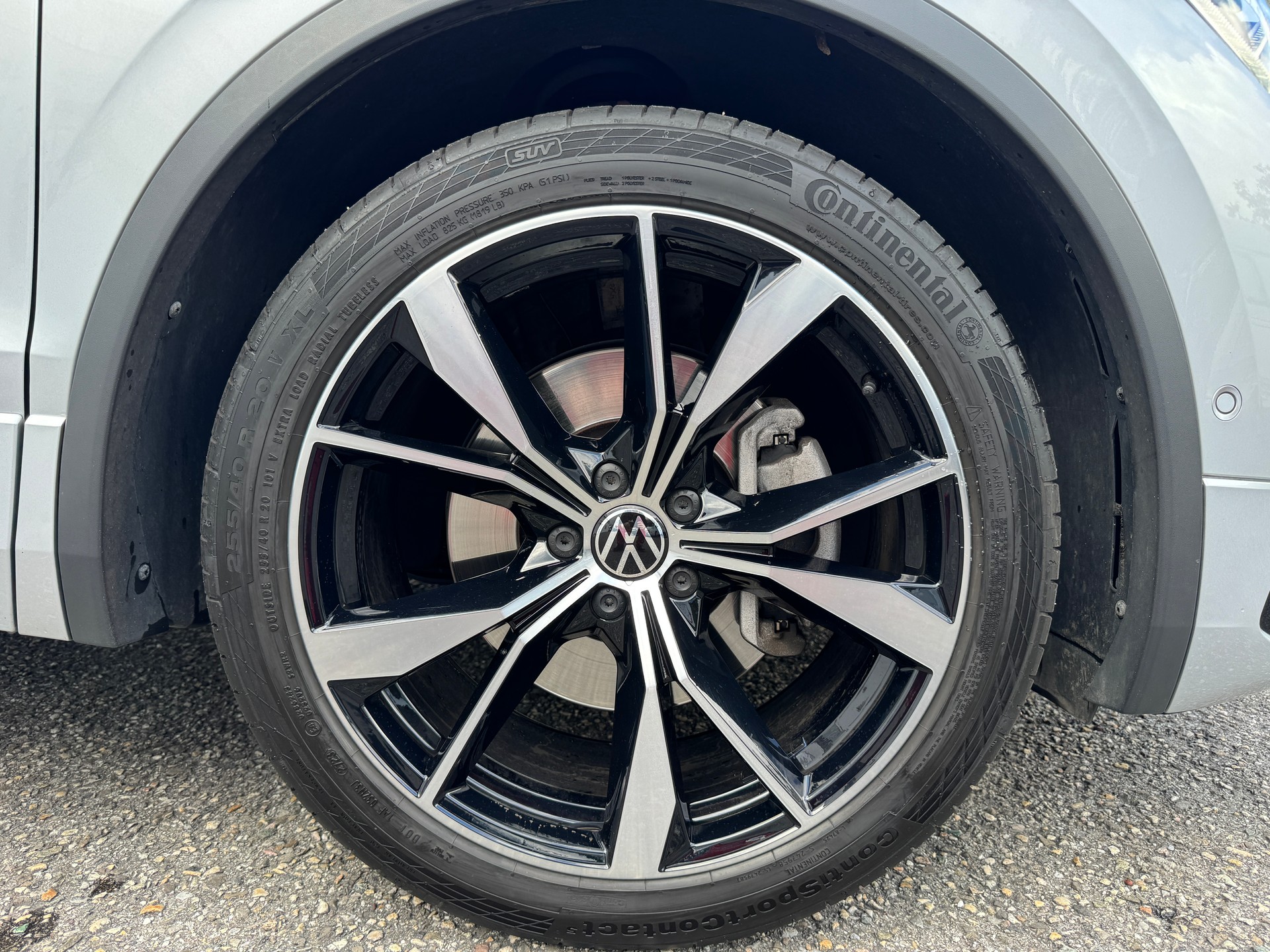 VW Tiguan 2.0 TDI SCR R-Line 4Motion DSG-image-7