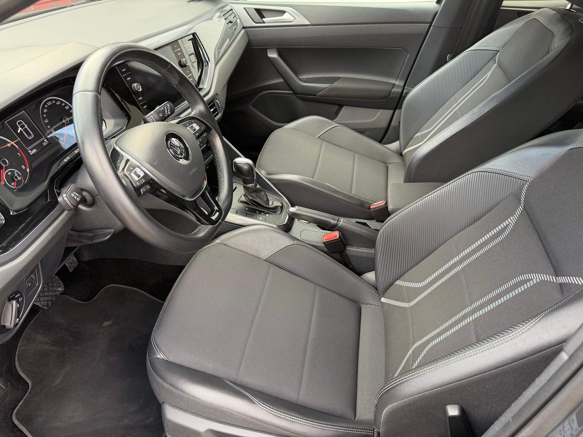 VW Polo 1.0 TSI BMT Comfortline DSG-image-5