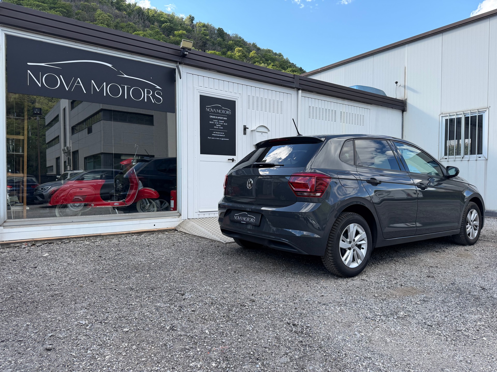 VW Polo 1.0 TSI BMT Comfortline DSG-image-2