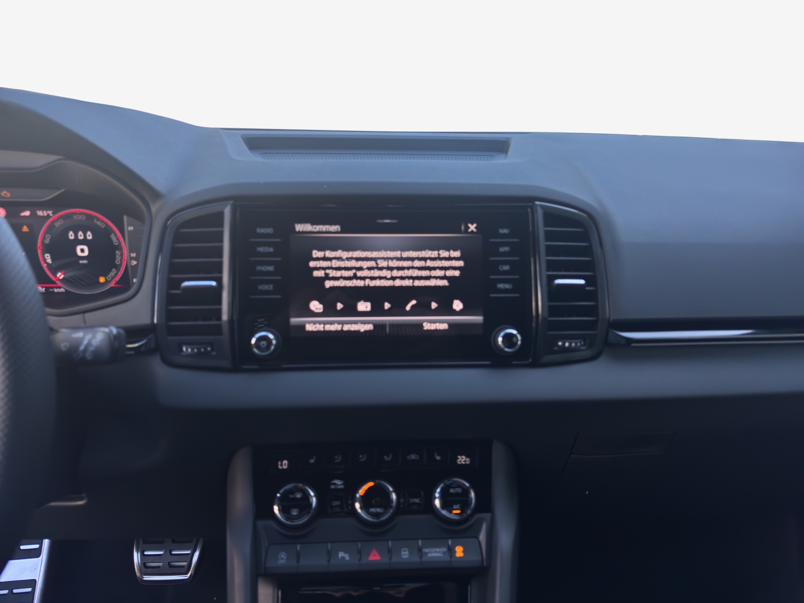 SKODA Karoq 2.0 TSI SportLine 4x4 DSG-image-9