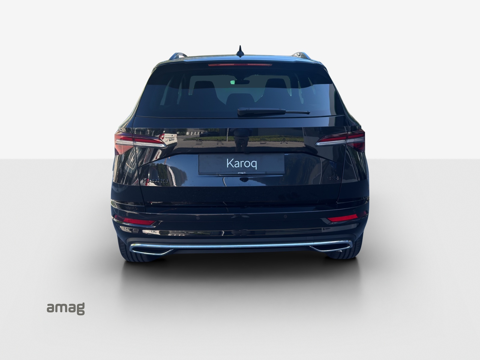 SKODA Karoq 2.0 TSI SportLine 4x4 DSG-image-4