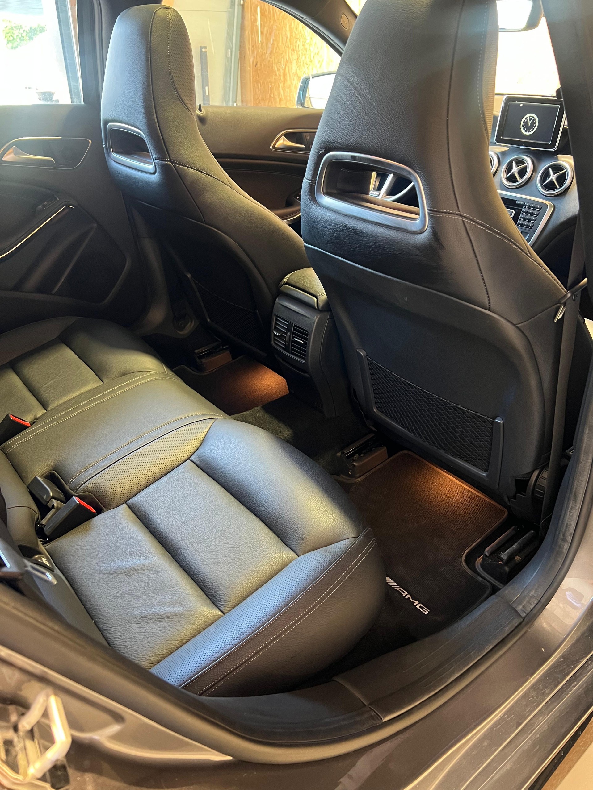 MERCEDES-BENZ A 45 AMG 4m-image-7