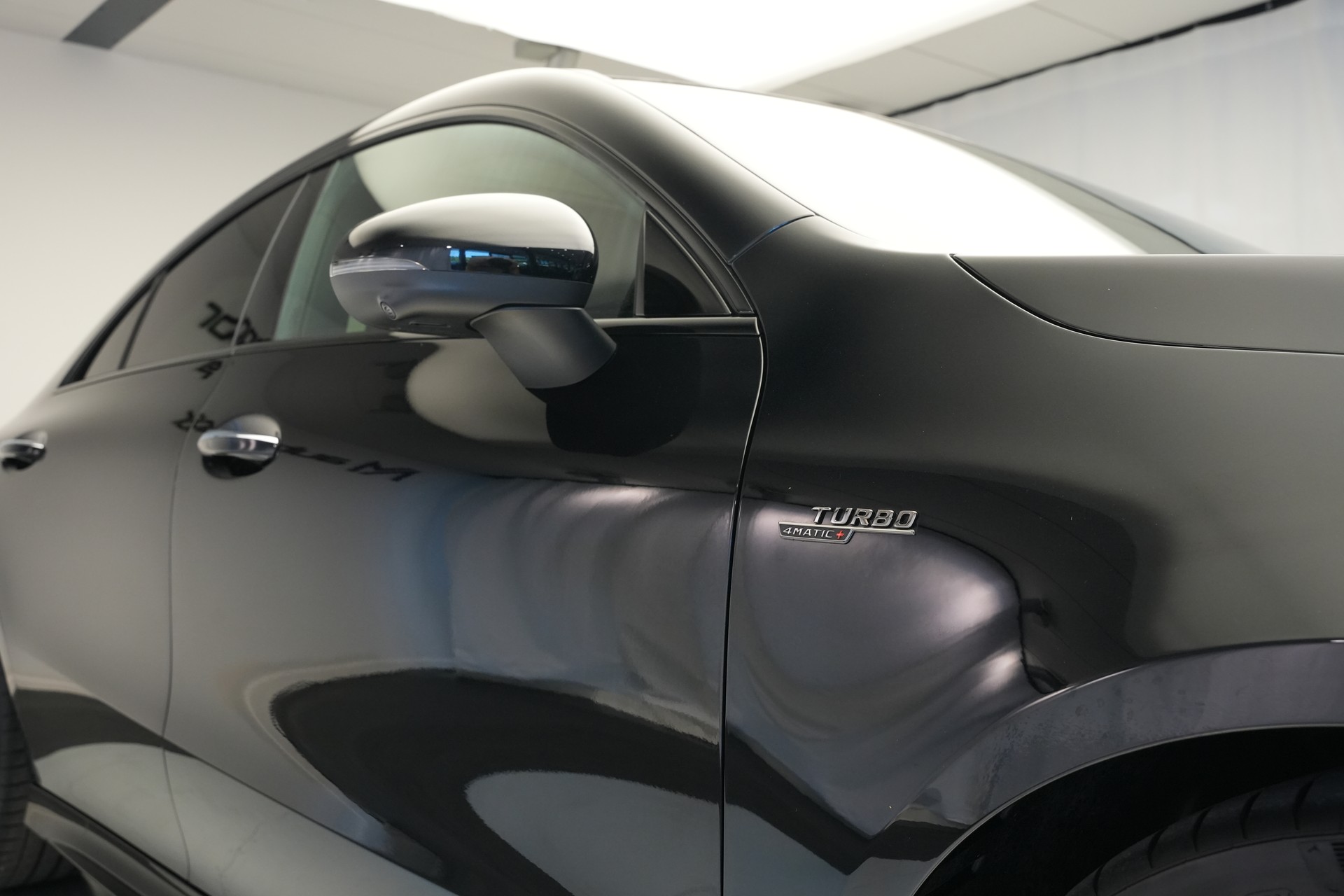 MERCEDES-BENZ CLA 45 S AMG 4Matic+ 8G-DCT *Burmester* *Schalensitze* *Panorama*-image-43