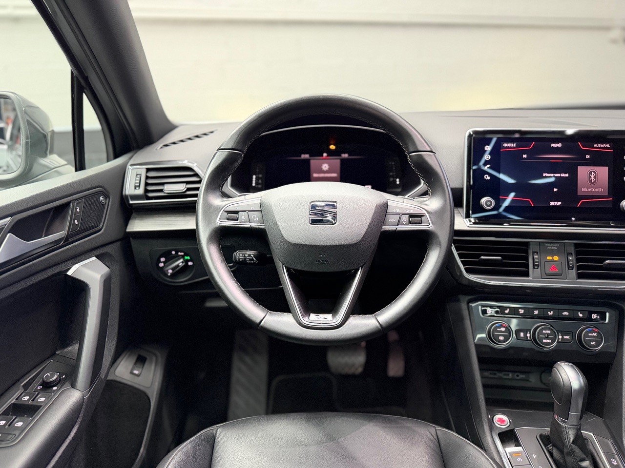 SEAT Tarraco 2.0TSI Xcellence 4Drive DSG | 360° Kamera | Anhängerkupplung 2400KG | BeatsAudio | ACC | 7. Plätzer-image-18