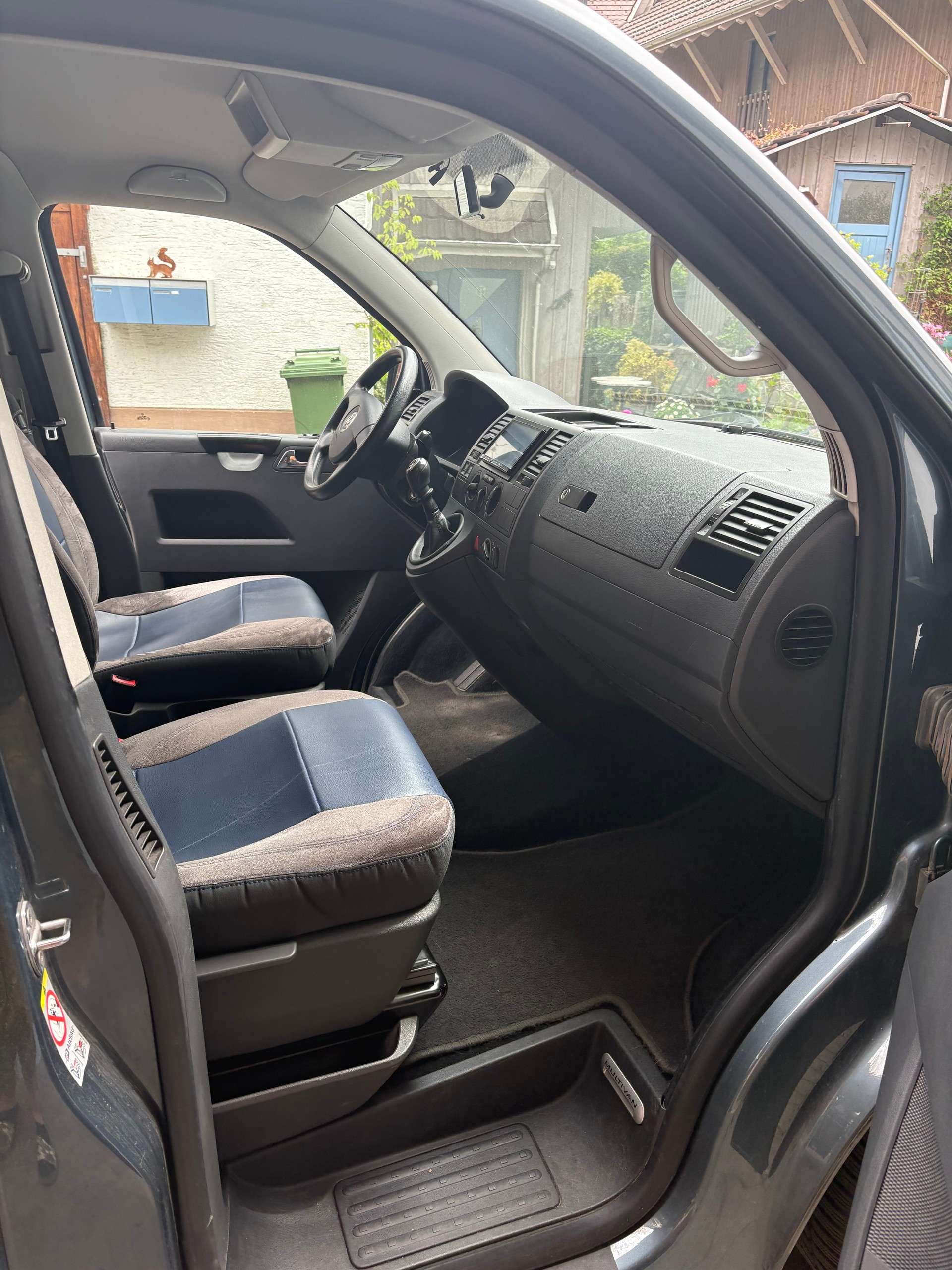 VW 2.5 TDI T5 Multivan 4motion-image-4