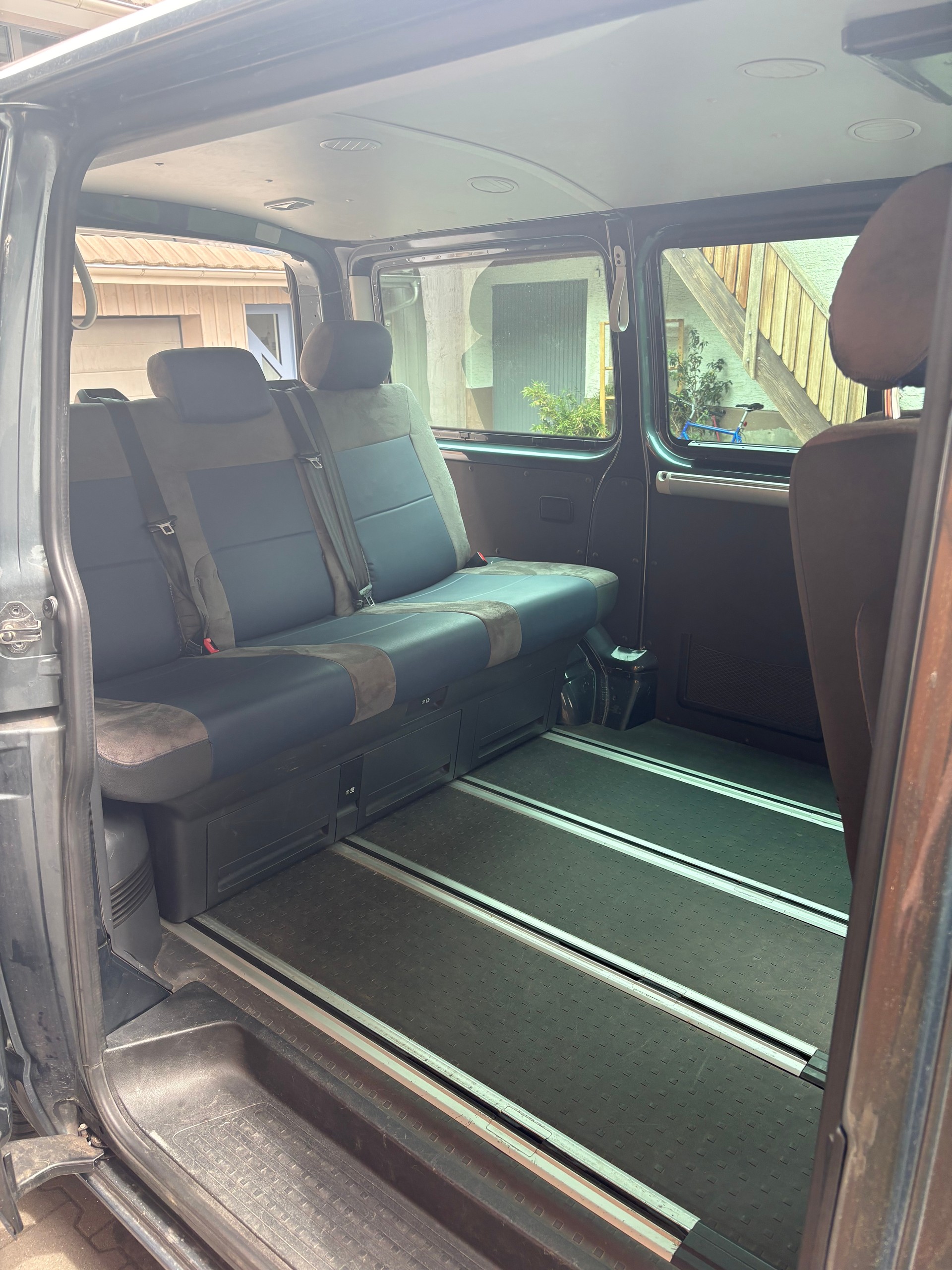VW 2.5 TDI T5 Multivan 4motion-image-5