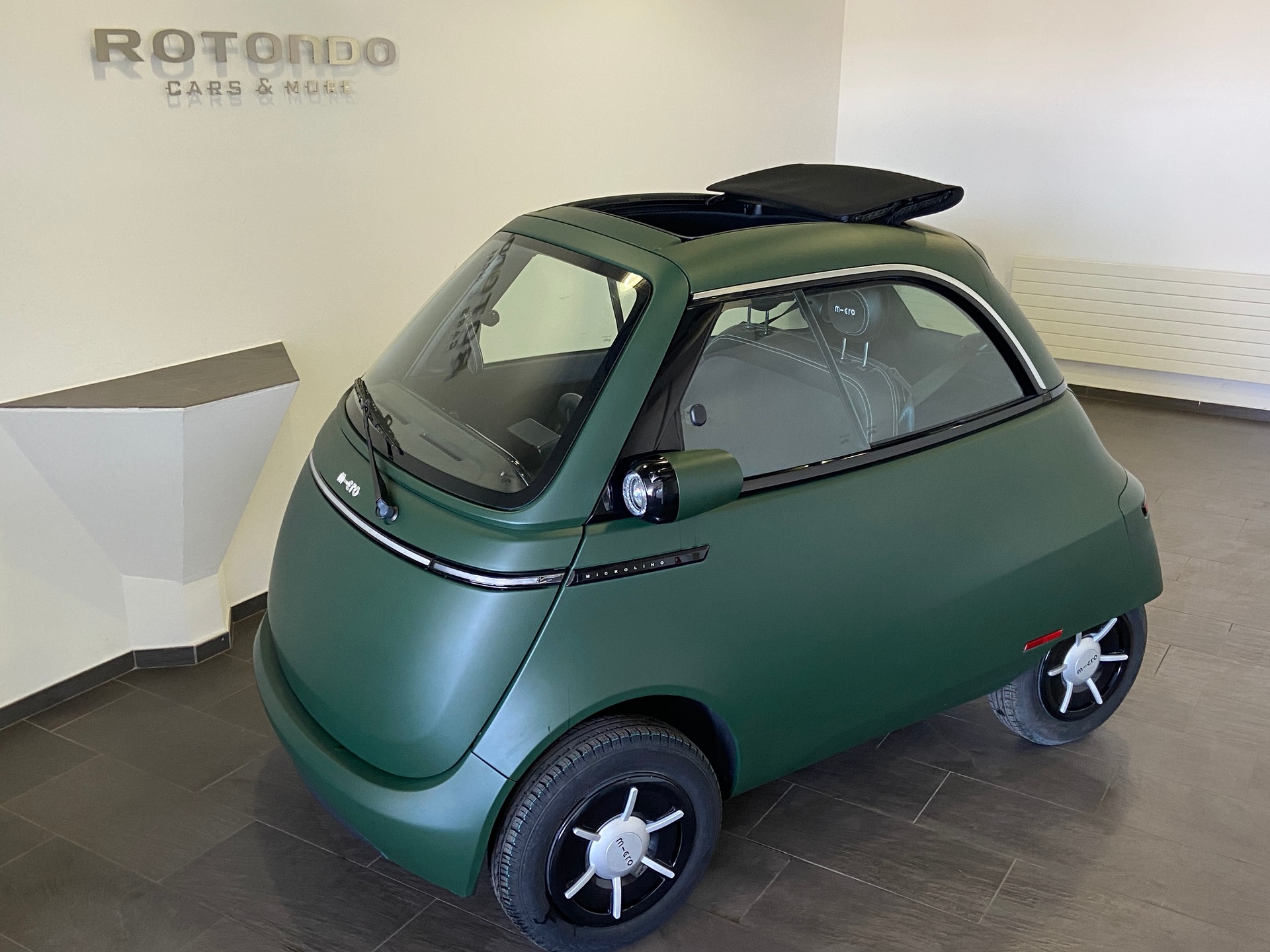 MICRO Competizione Medium Range 10.5 kWh-showroom-element-2