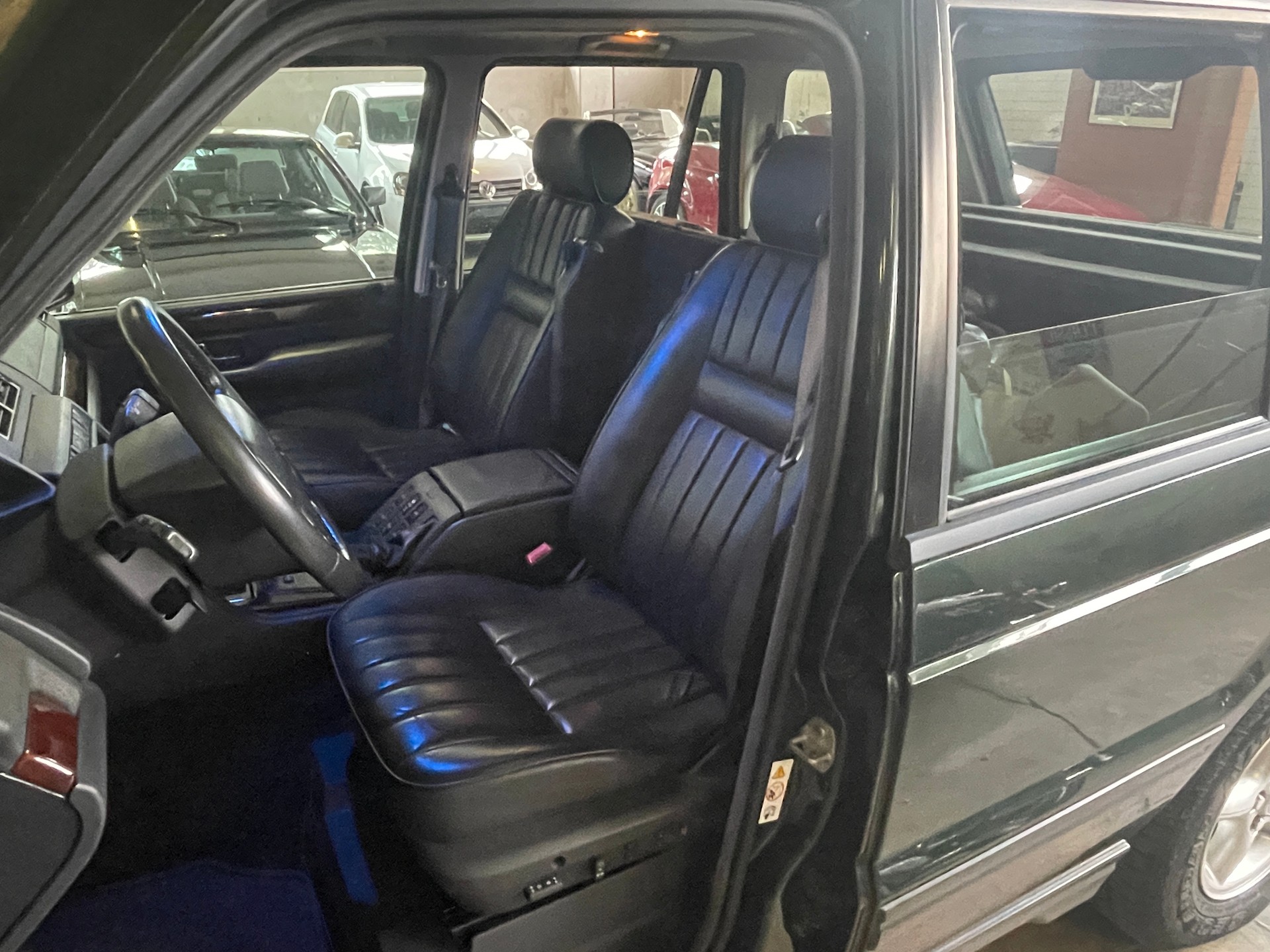 LAND ROVER Range Rover Classic 4.6 HSE-image-3