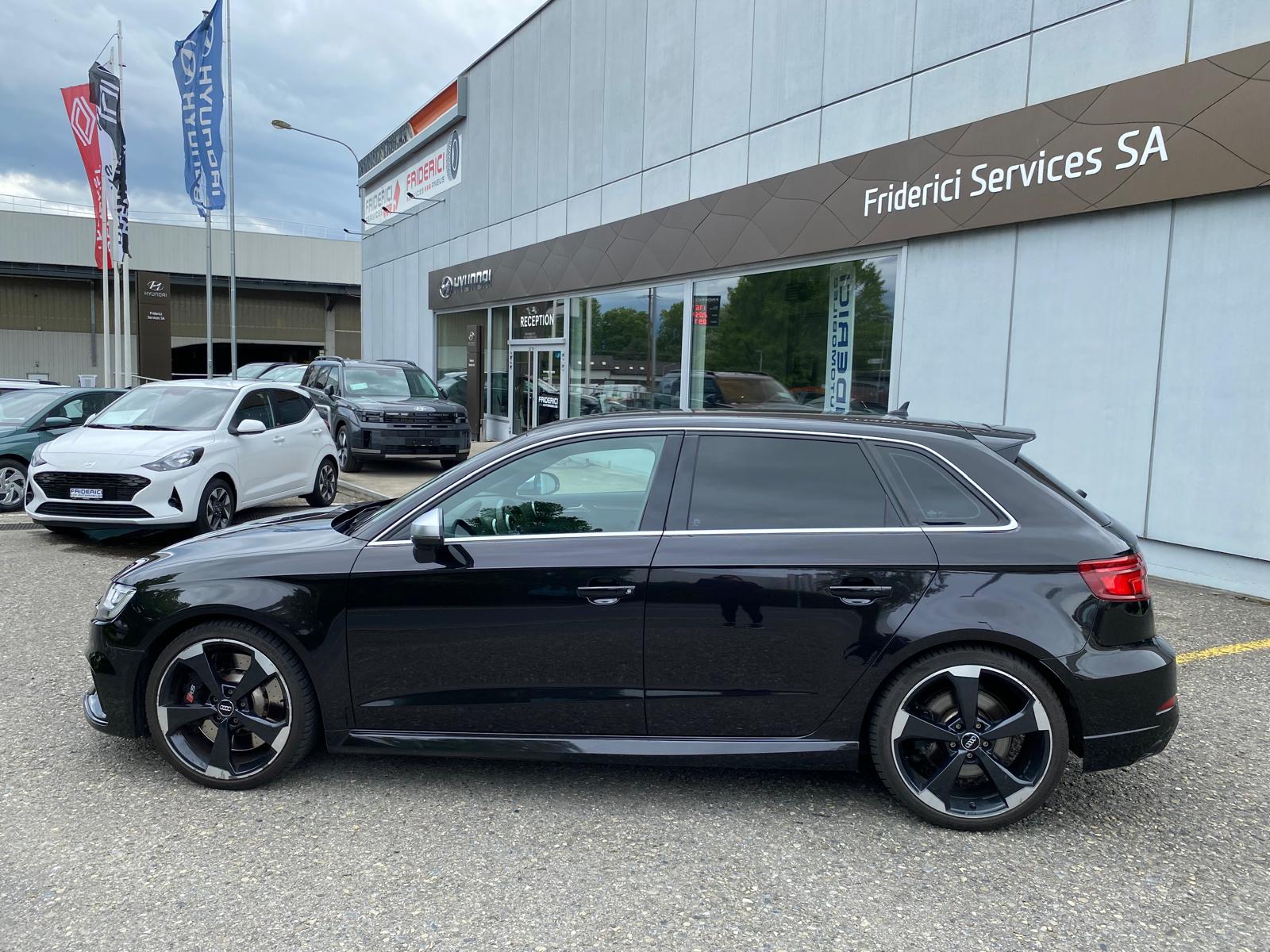 AUDI RS3 Sportback 2.5 TSI quattro S-tronic-showroom-element-1