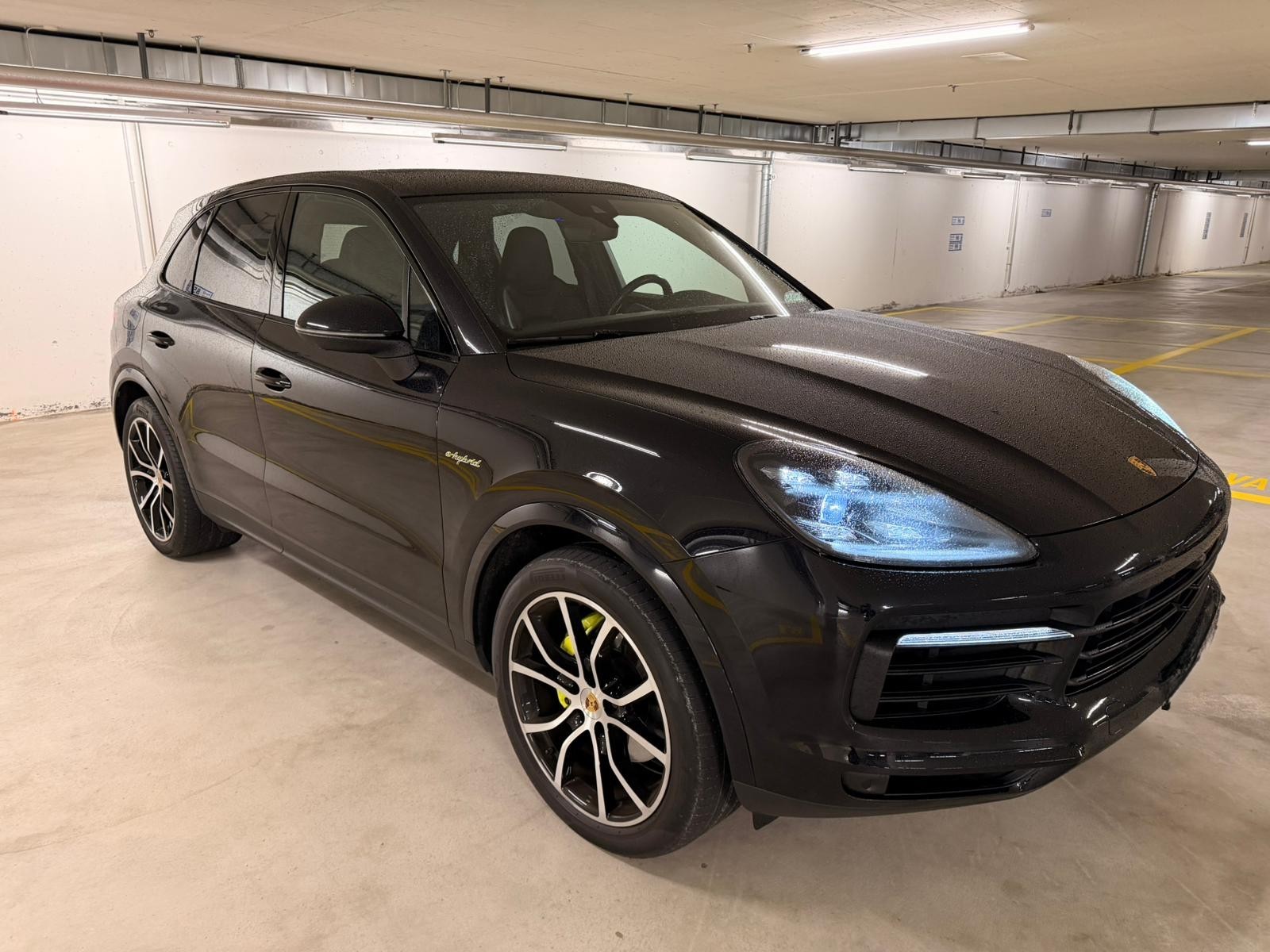 PORSCHE 3.0 V6 E-Hybrid-image-0