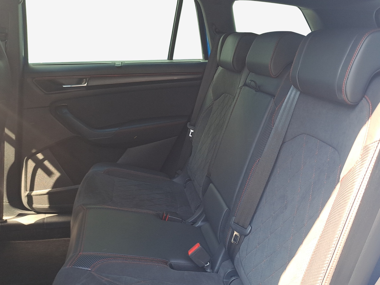 SKODA Kodiaq 2.0 TSI 4x4 RS-image-11