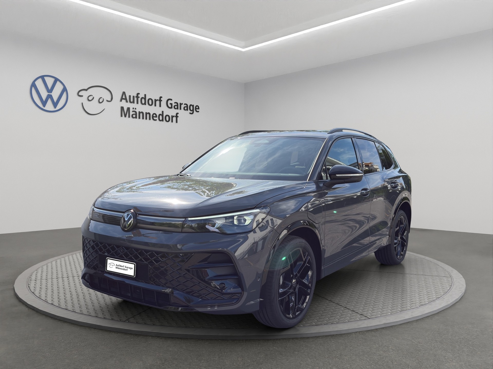 VW Tiguan 1.5 TSI evo2 eHybrid R-Line DSG-image-0