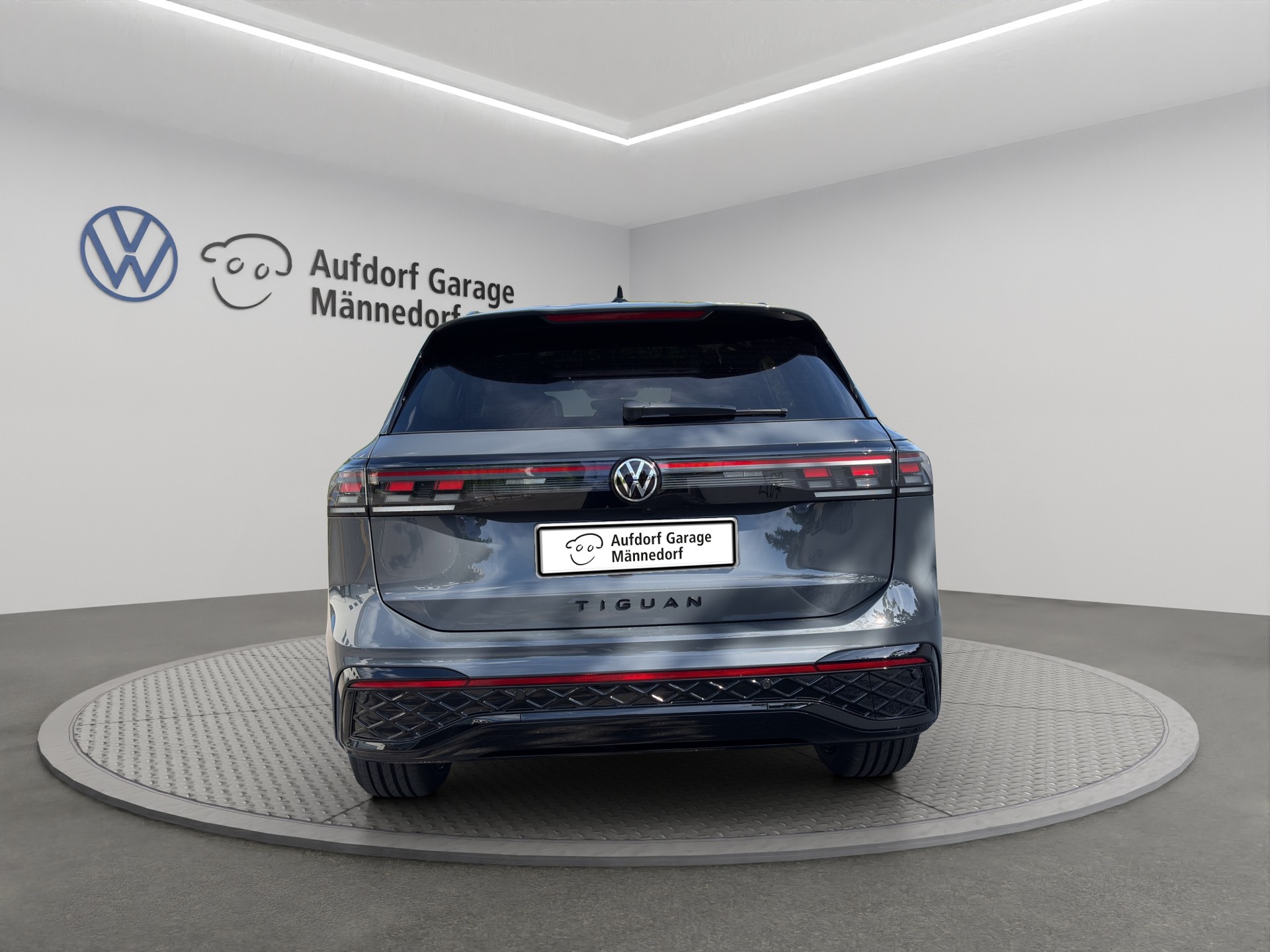 VW Tiguan 1.5 TSI evo2 eHybrid R-Line DSG-image-4