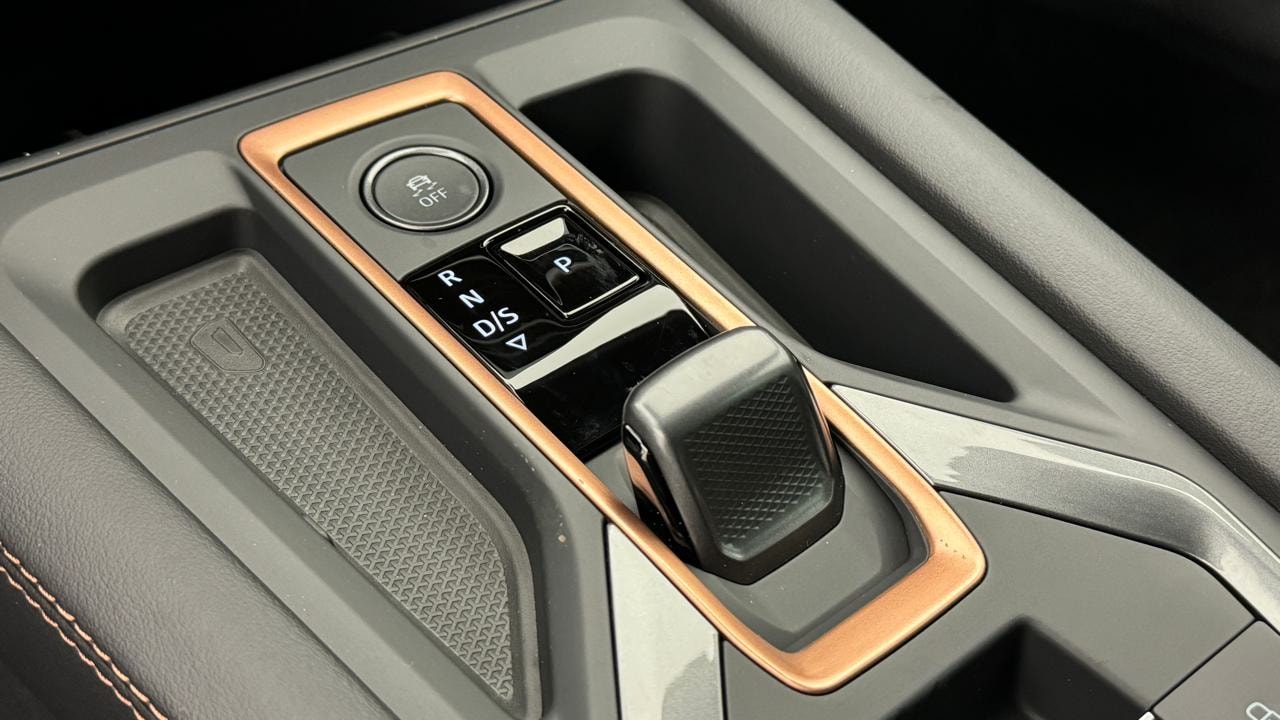 CUPRA LEON ST 2.0 TSI VZ Black Edition-image-9