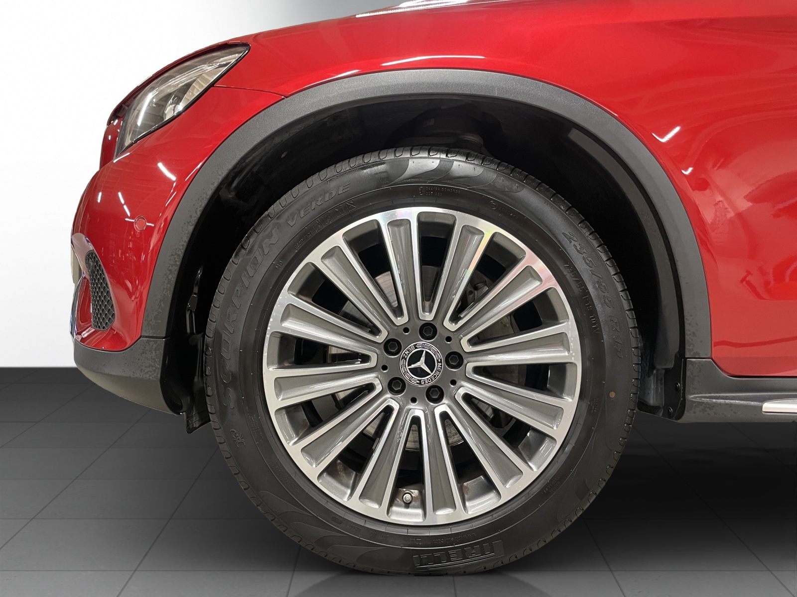 MERCEDES-BENZ GLC 300 4Matic-image-5
