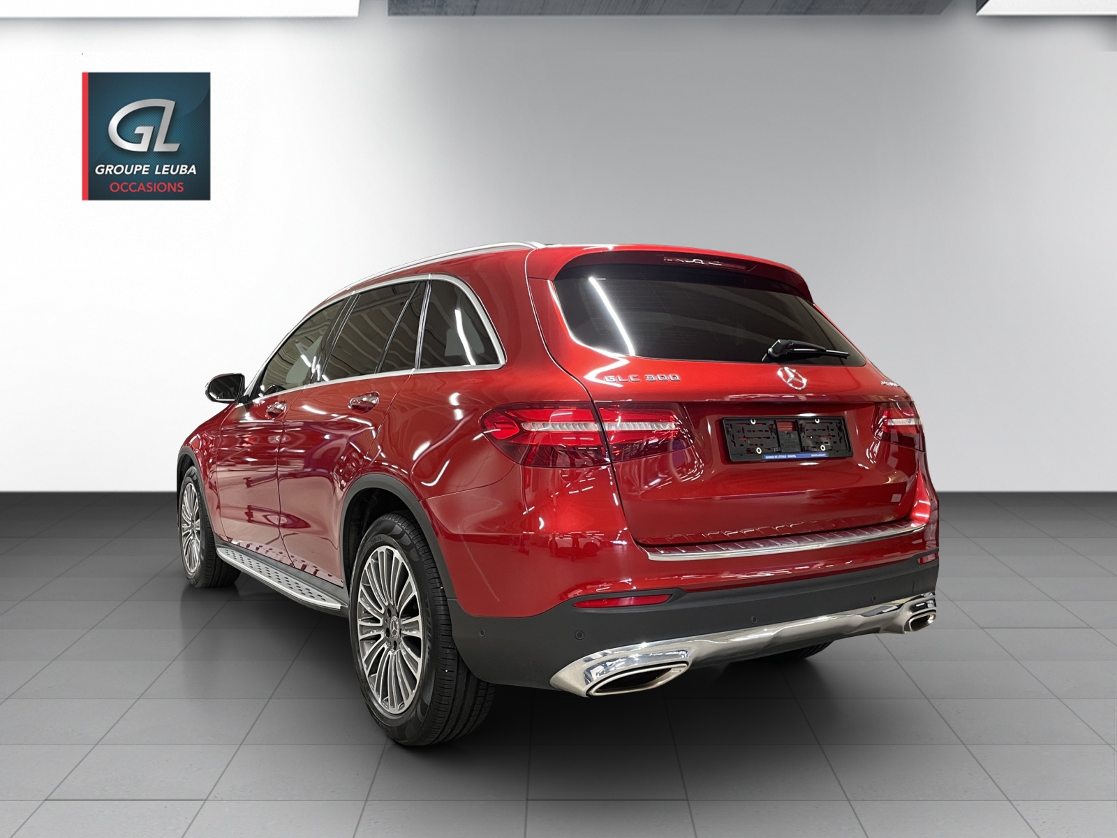 MERCEDES-BENZ GLC 300 4Matic-image-3