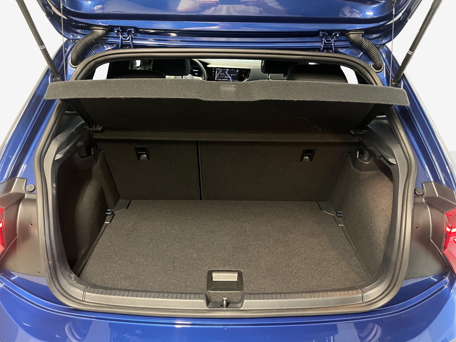 VW Polo 1.0 TSI R-Line DSG-image-12