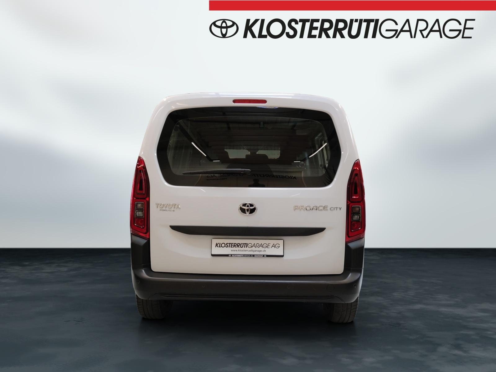 TOYOTA PROACE CITY Van L1 1.2 Active-image-6