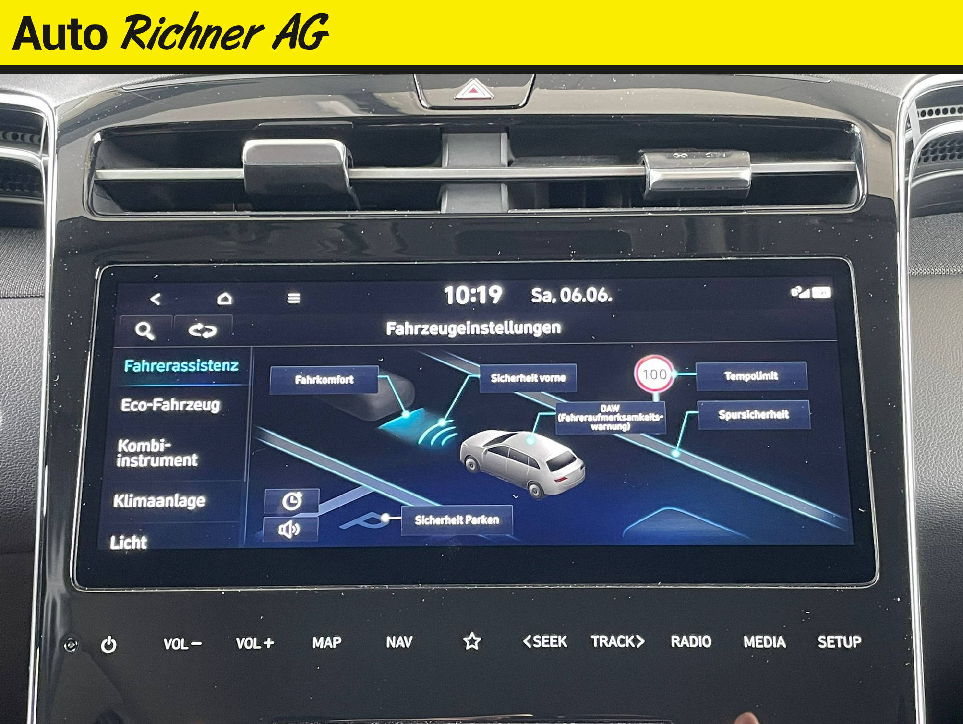 HYUNDAI Tucson 1.6 T-GDi HEV Origo 4WD-image-10