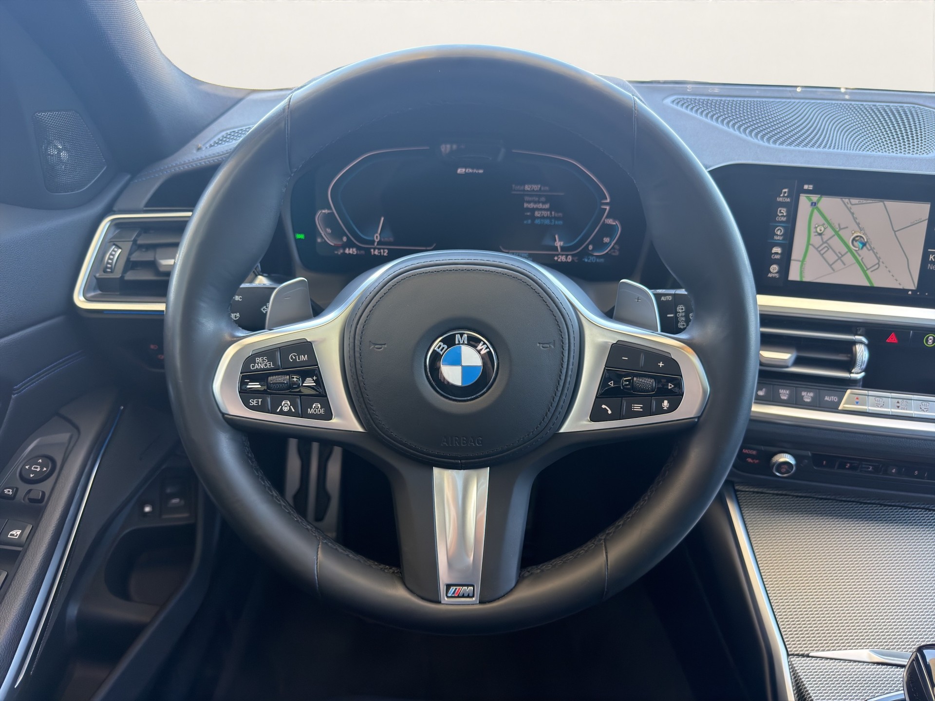 BMW 330e xDrive M Sport-image-10