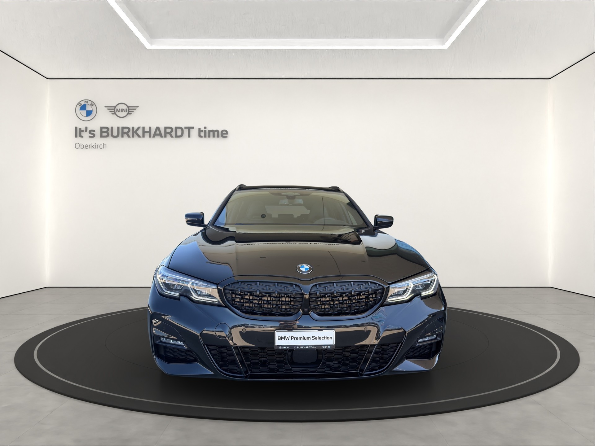 BMW 330e xDrive M Sport-image-8