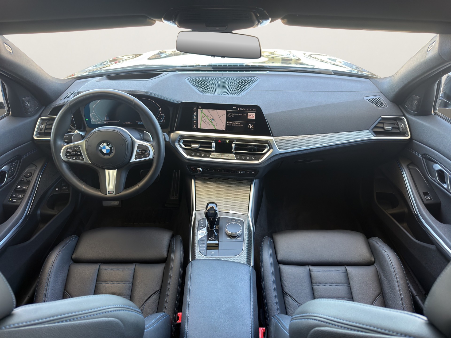BMW 330e xDrive M Sport-image-12